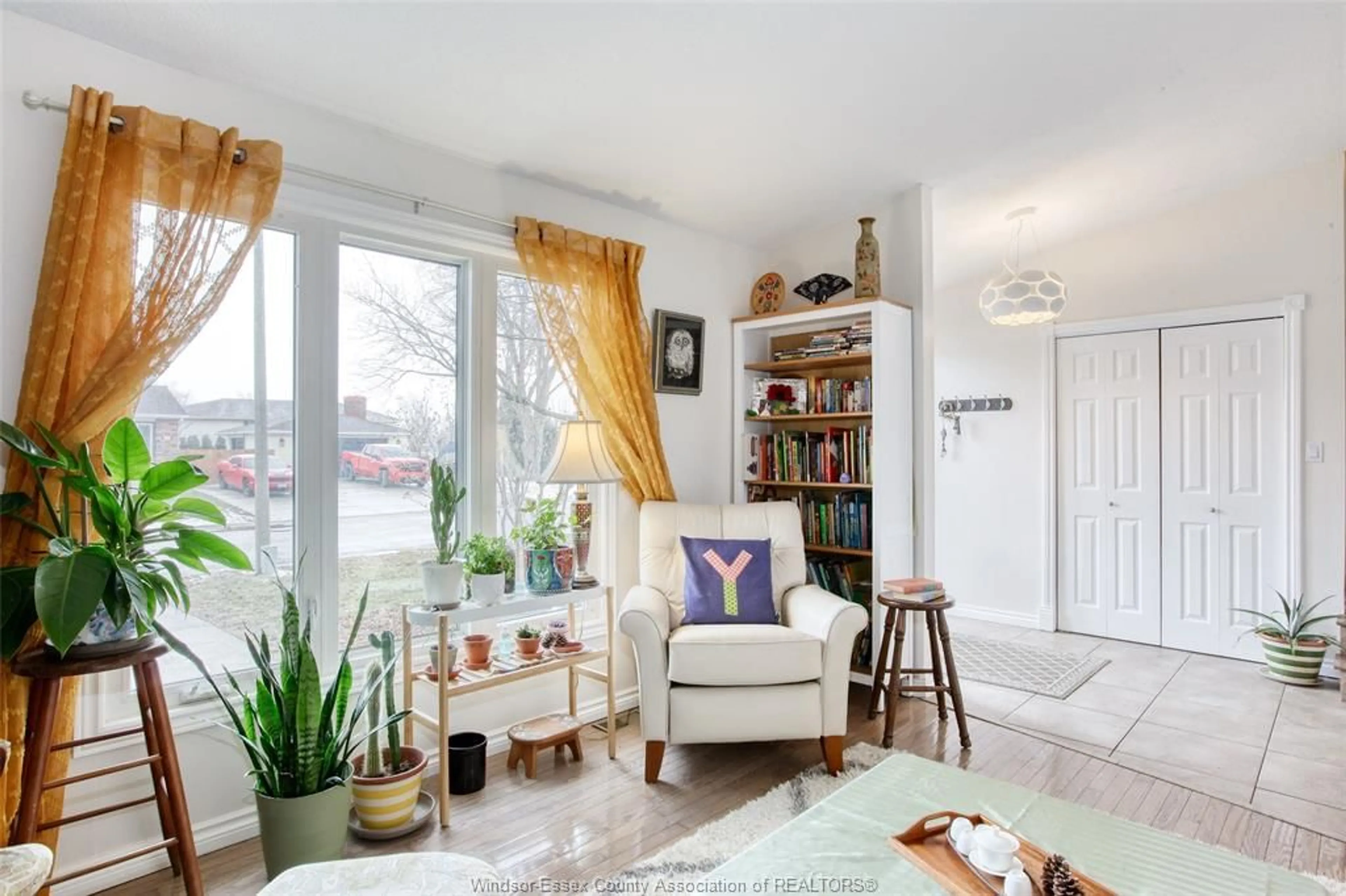 Living room with furniture, unknown for 62 Virginia Ave., Amherstburg Ontario N9V 3M9