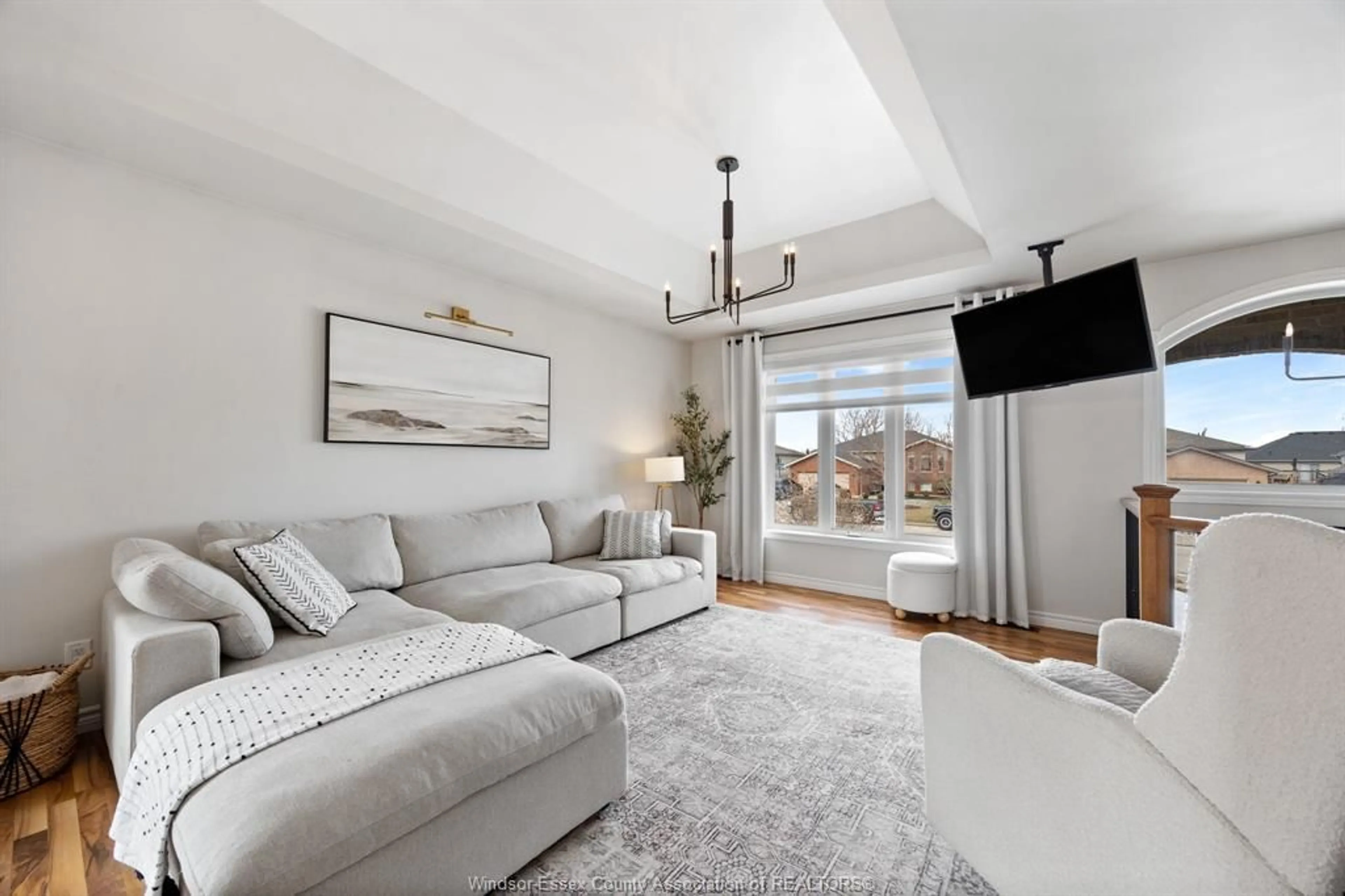 Living room with furniture, unknown for 885 Southwood Dr, Lakeshore Ontario N0R 1A0