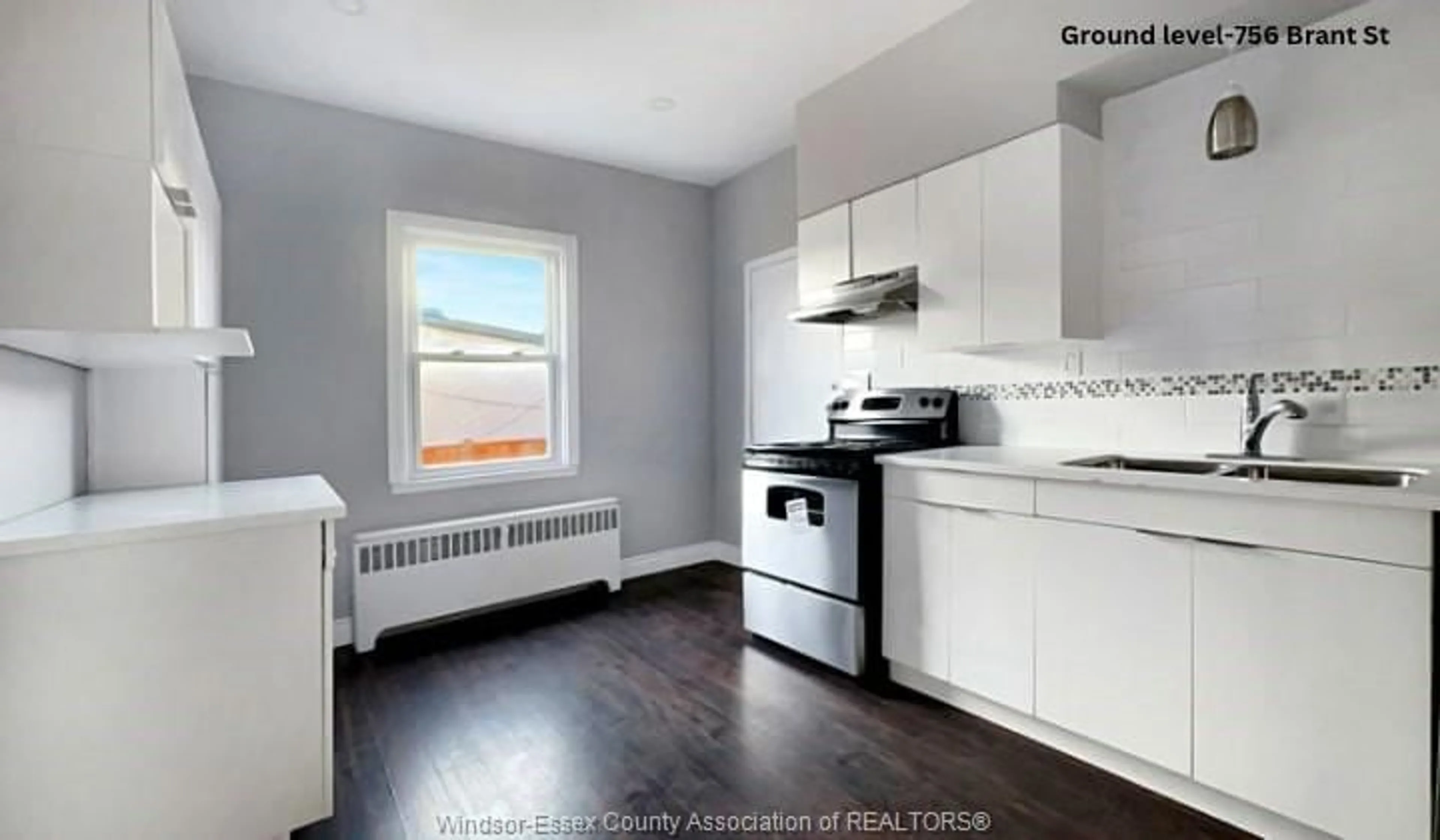 Standard kitchen, wood/laminate floor for 756 BRANT St, Windsor Ontario N9A 3E8