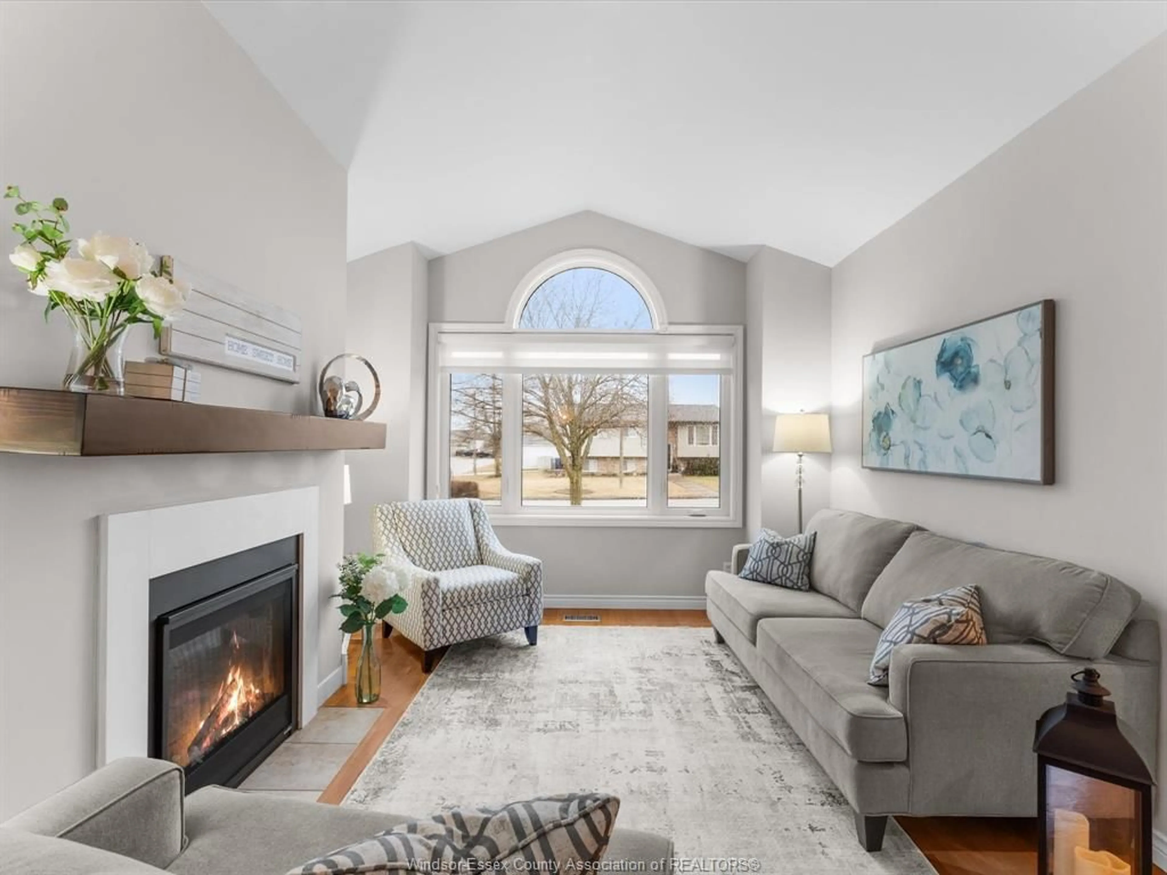 Living room with furniture, unknown for 46 Brush Cres, Amherstburg Ontario N9V 3Y5