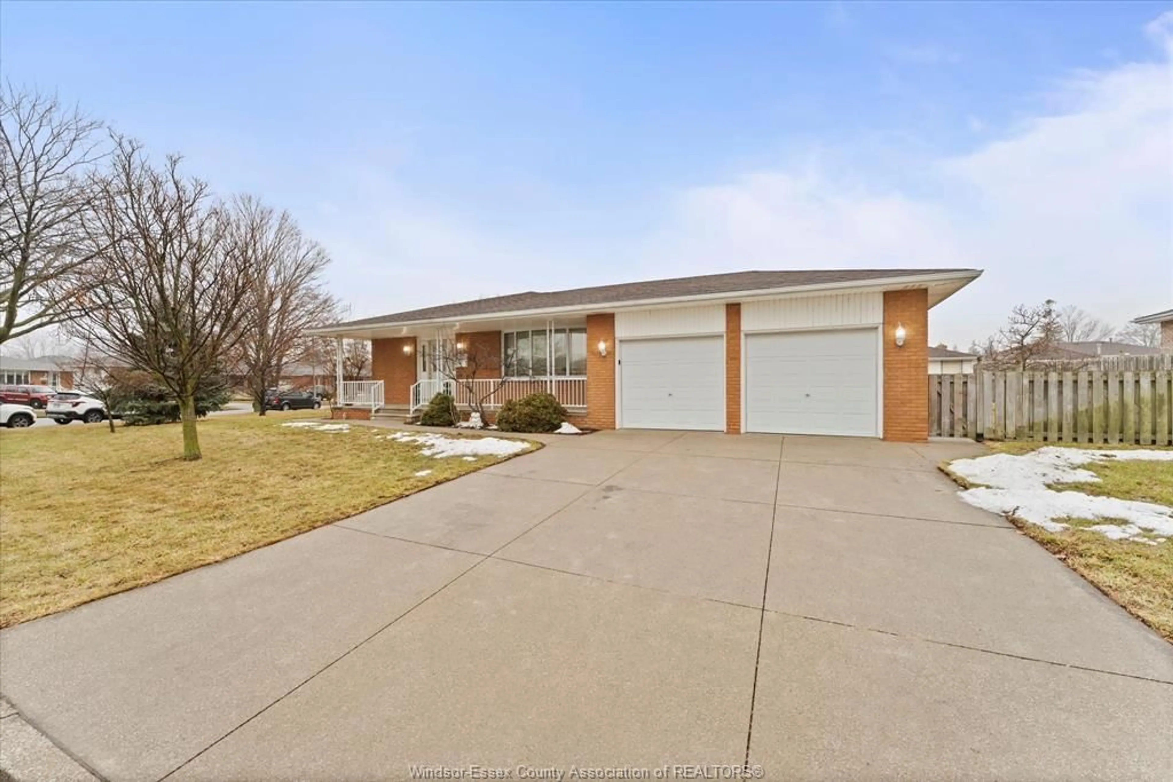 Unknown for 10795 ATWATER Cres, Windsor Ontario N8R 1N8