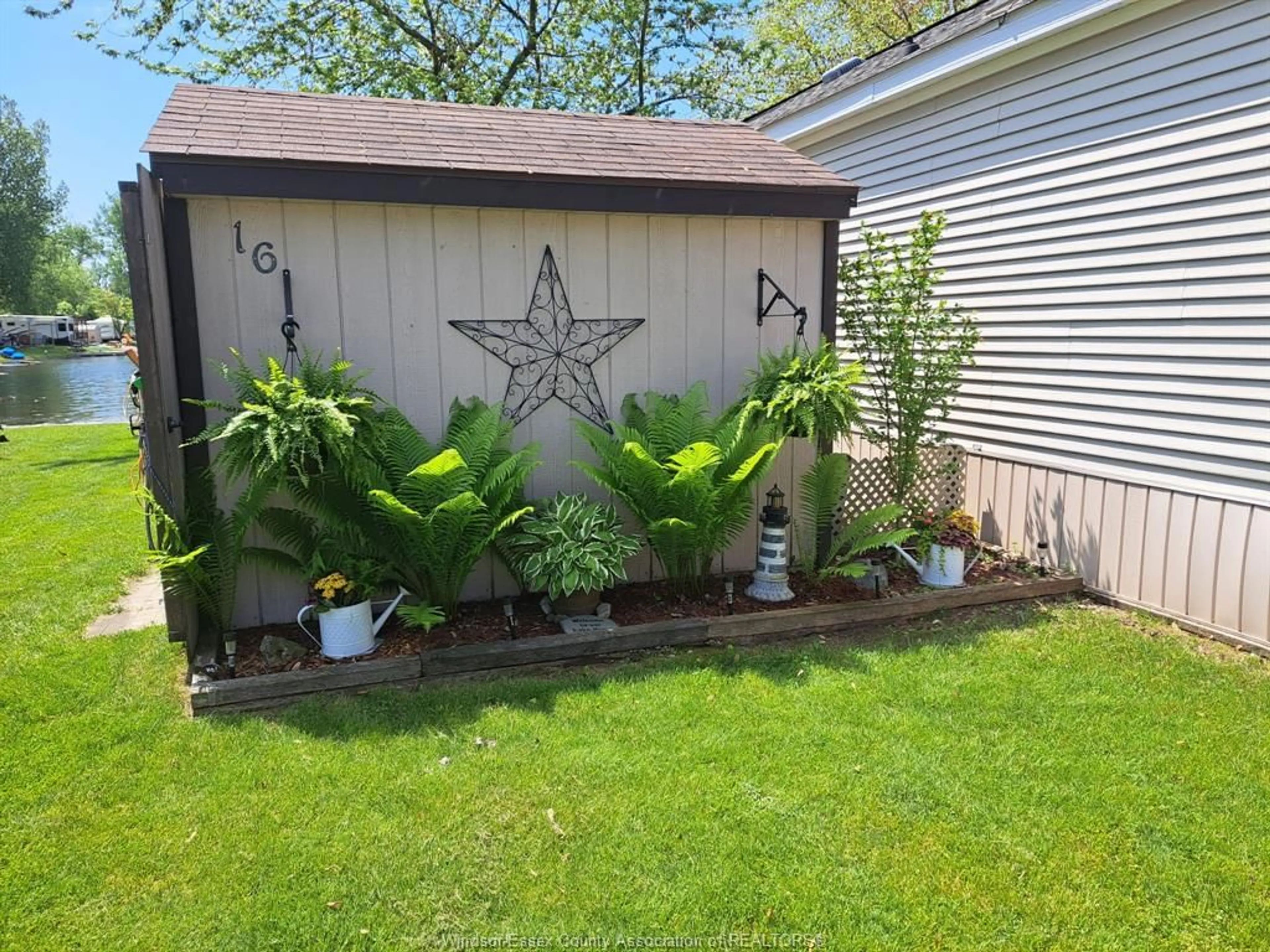 Unknown for 16 MULBERRY Lane, Leamington Ontario N0P 2G0