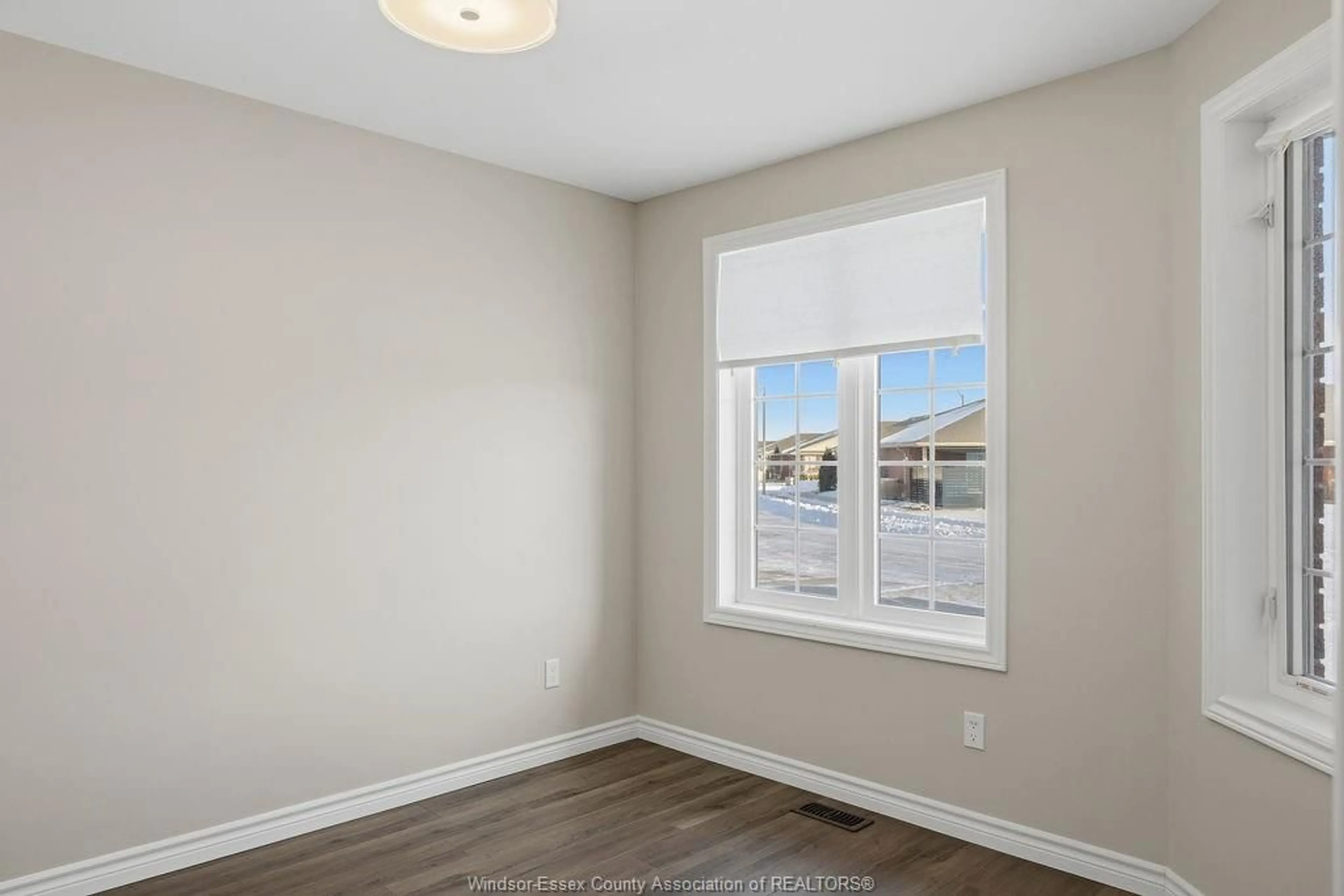 A pic of a room for 1153 BRIDALFALLS, Windsor Ontario N8P 0C5