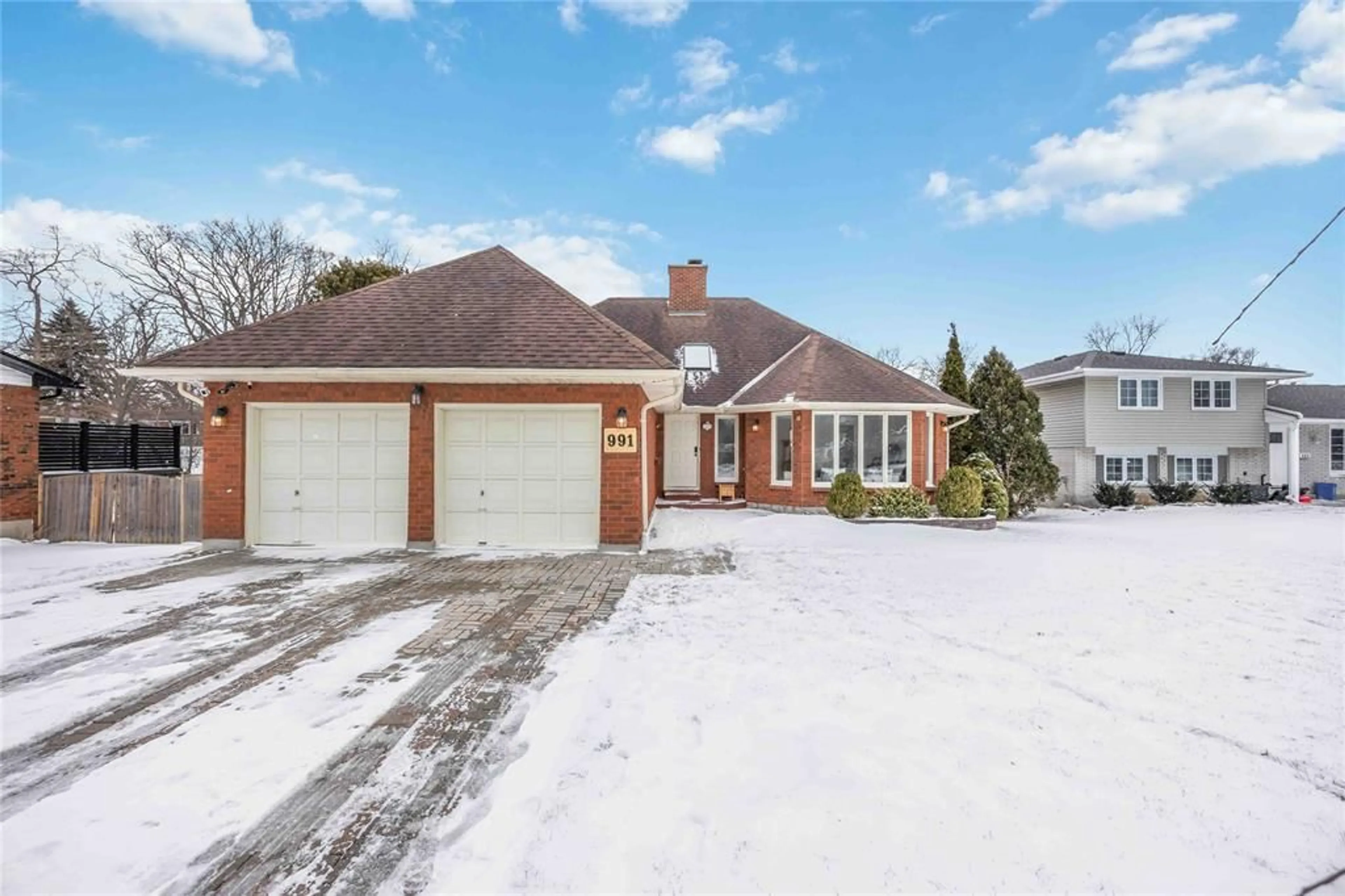 Home with brick exterior material, street for 991 LAKESHORE Rd, Sarnia Ontario N7V 2V3