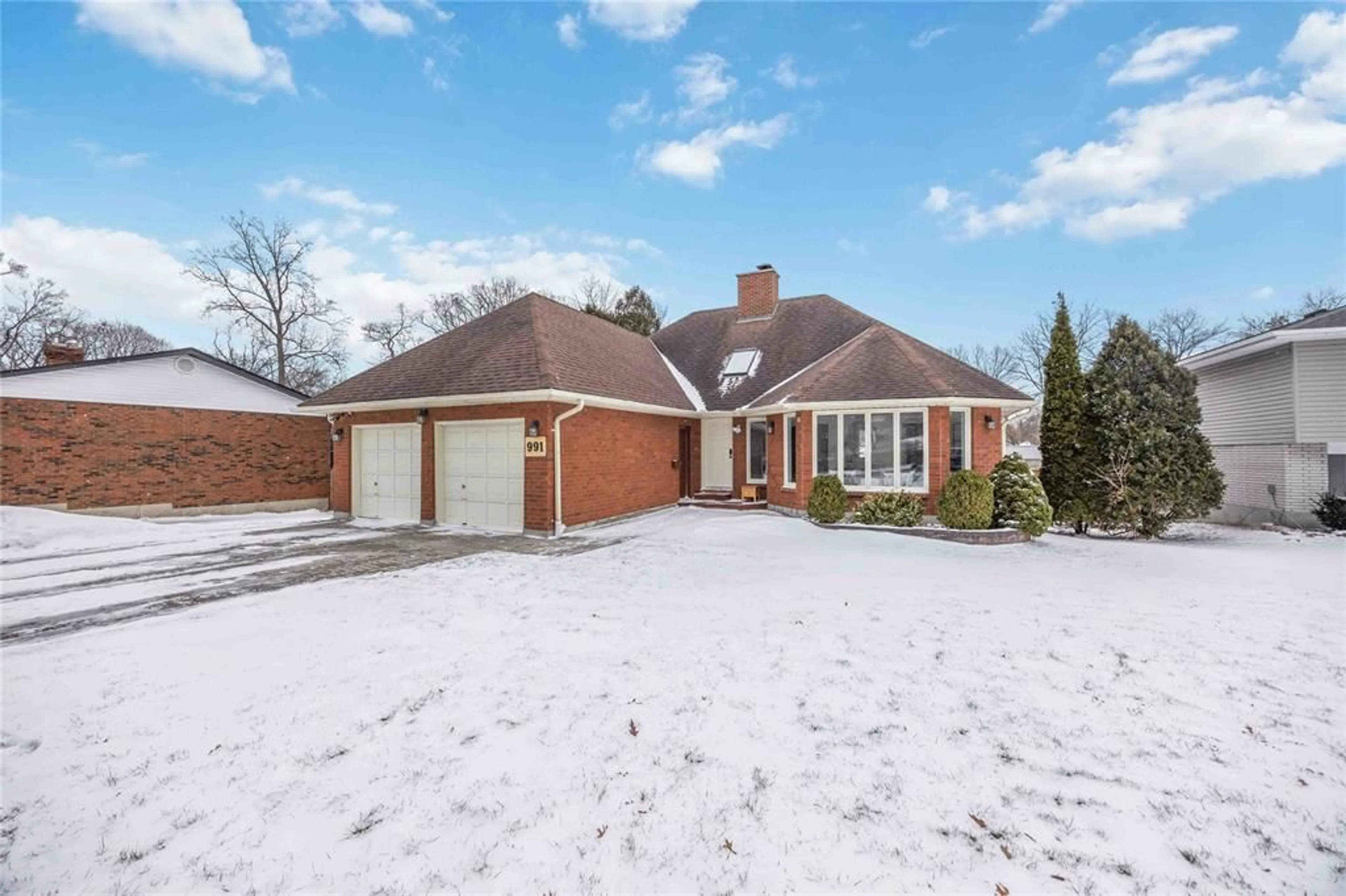 Home with brick exterior material, street for 991 LAKESHORE Rd, Sarnia Ontario N7V 2V3