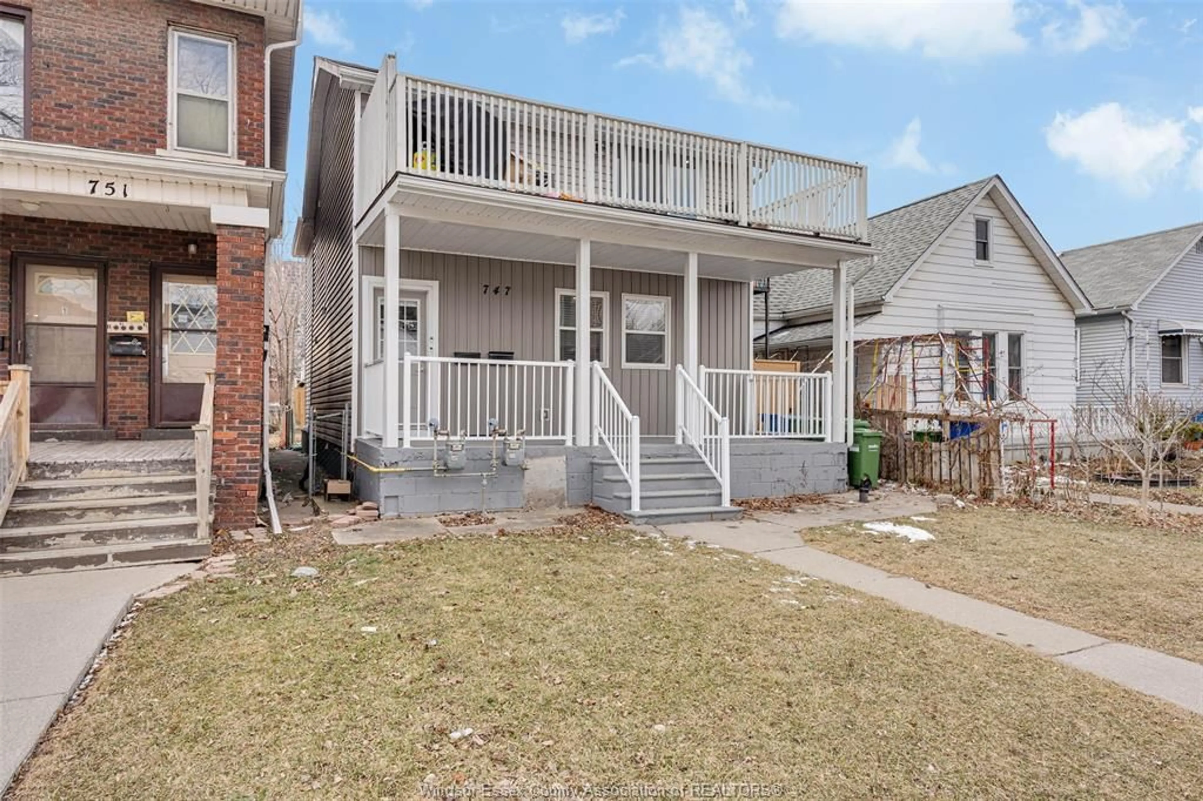 Unknown for 747 Windsor, Windsor Ontario N9A 1J8