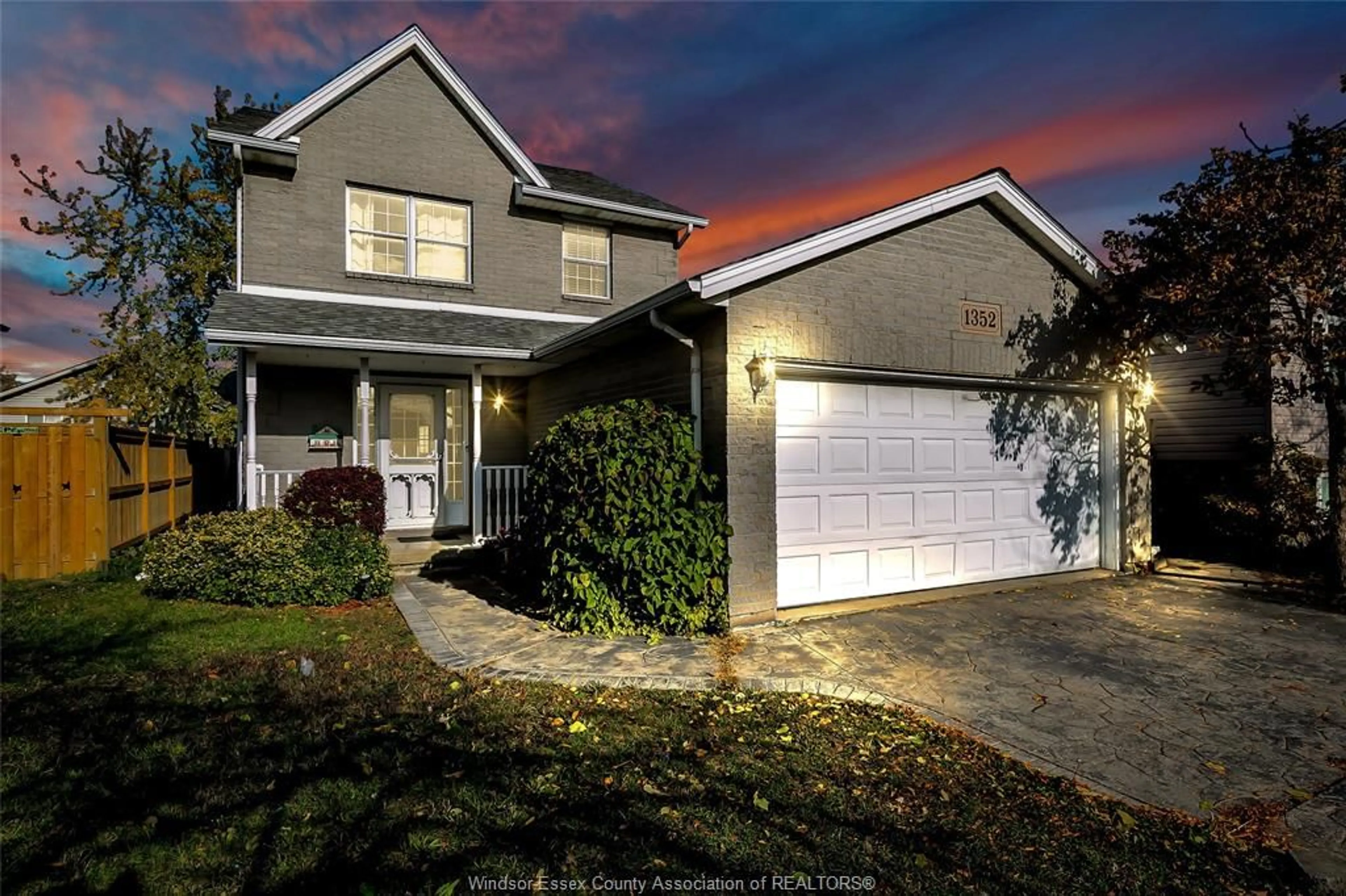 Unknown for 1352 GISELLE Cres, Windsor Ontario N8W 5P5