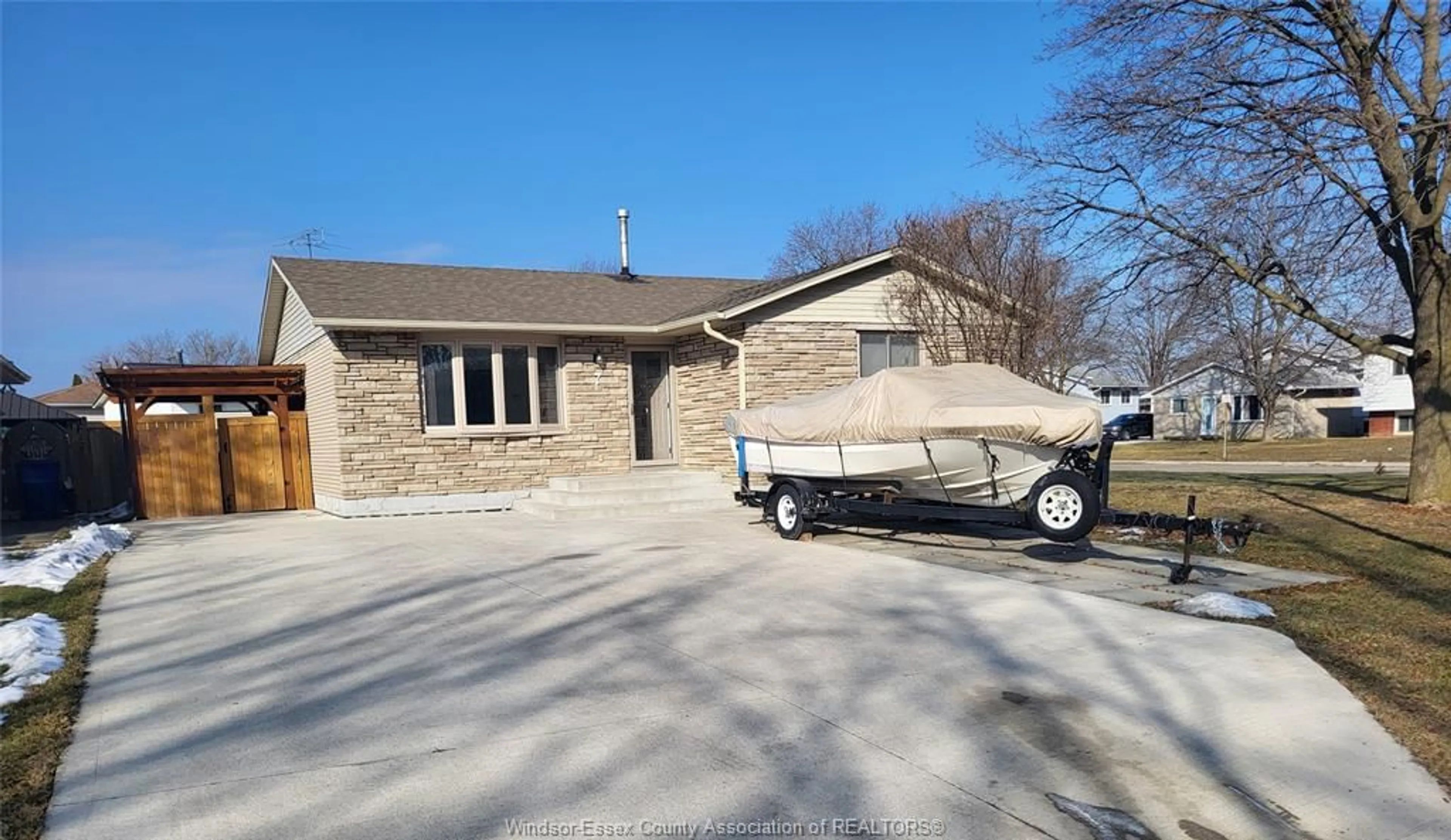 Unknown for 7 VANIER Dr, Tilbury Ontario N0P 2L0