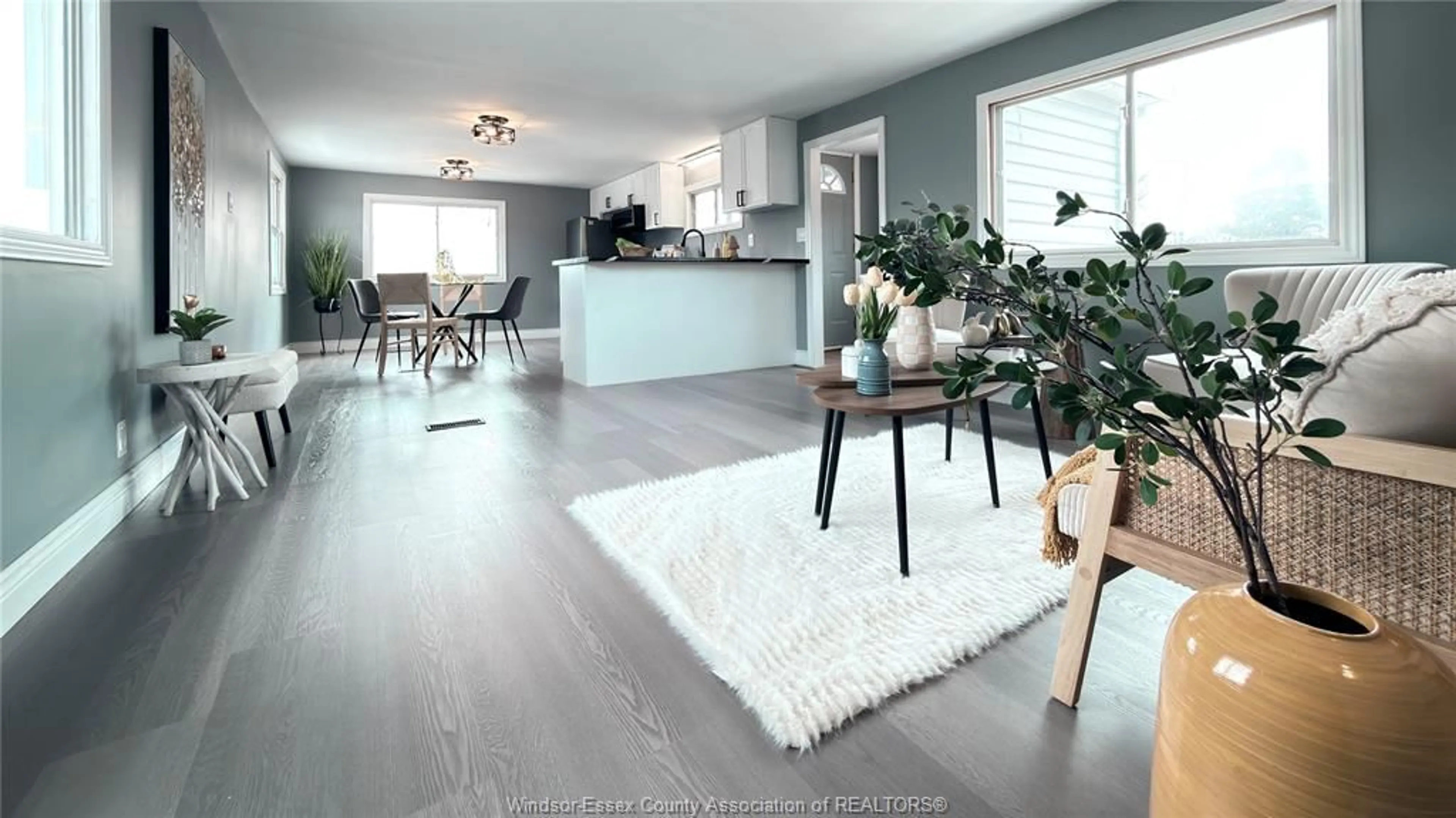 Open concept kitchen, unknown for 32 WILDER Dr, Lakeshore Ontario N8N 2S2