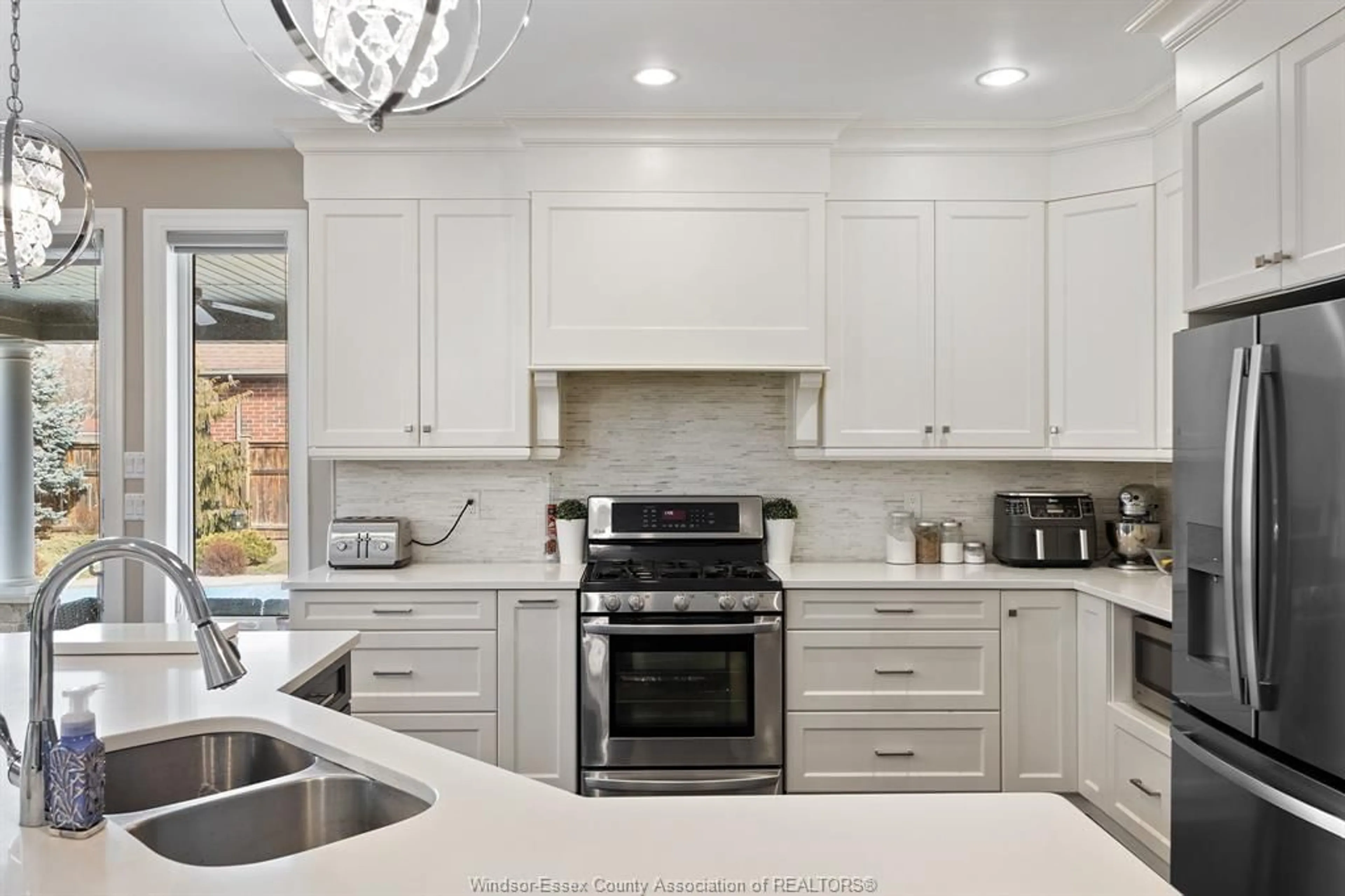 Contemporary kitchen, ceramic/tile floor for 1205 DEERVIEW, LaSalle Ontario N9J 0A2