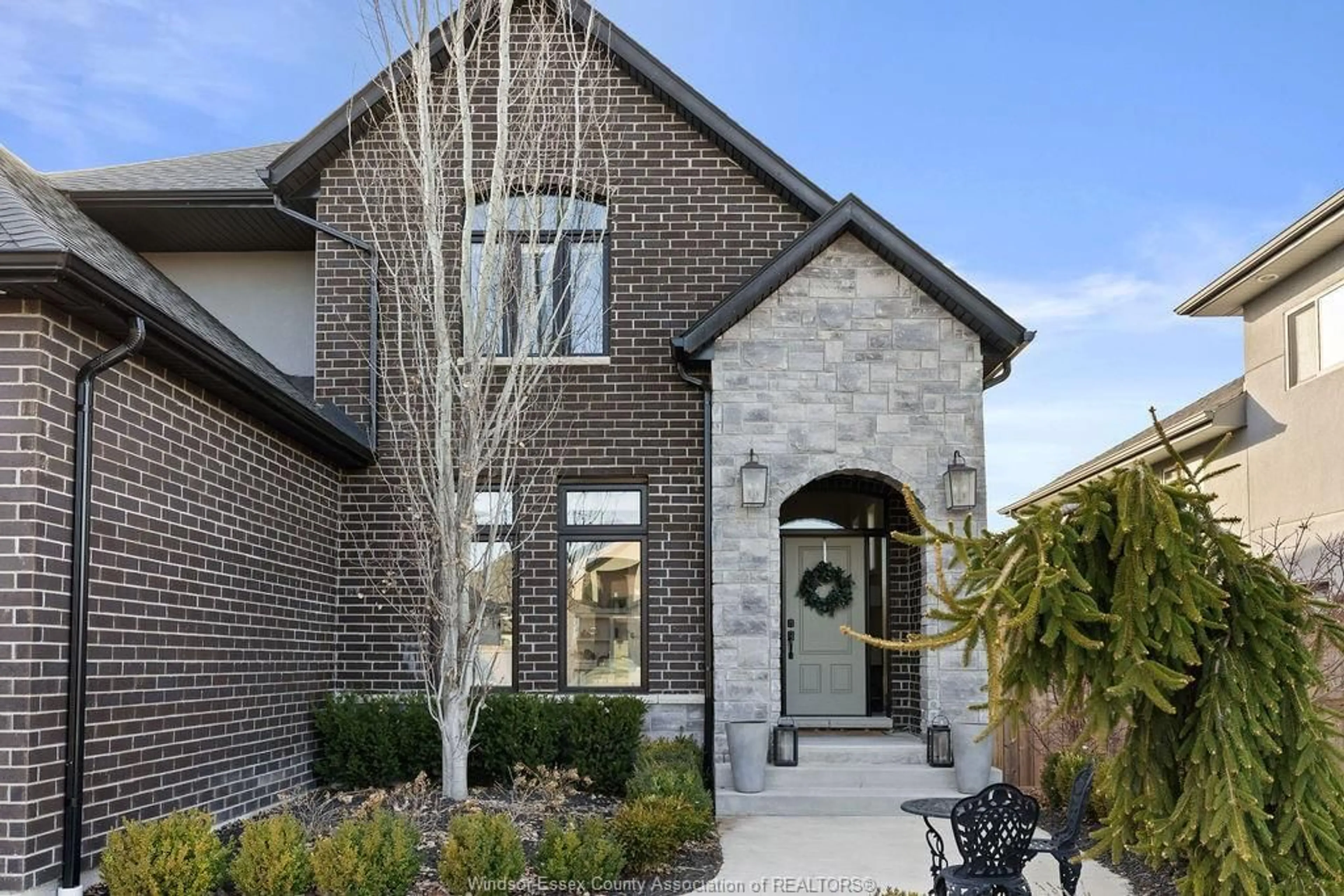 Home with brick exterior material, street for 281 CAROLE Crt, Lakeshore Ontario N8L 0T5