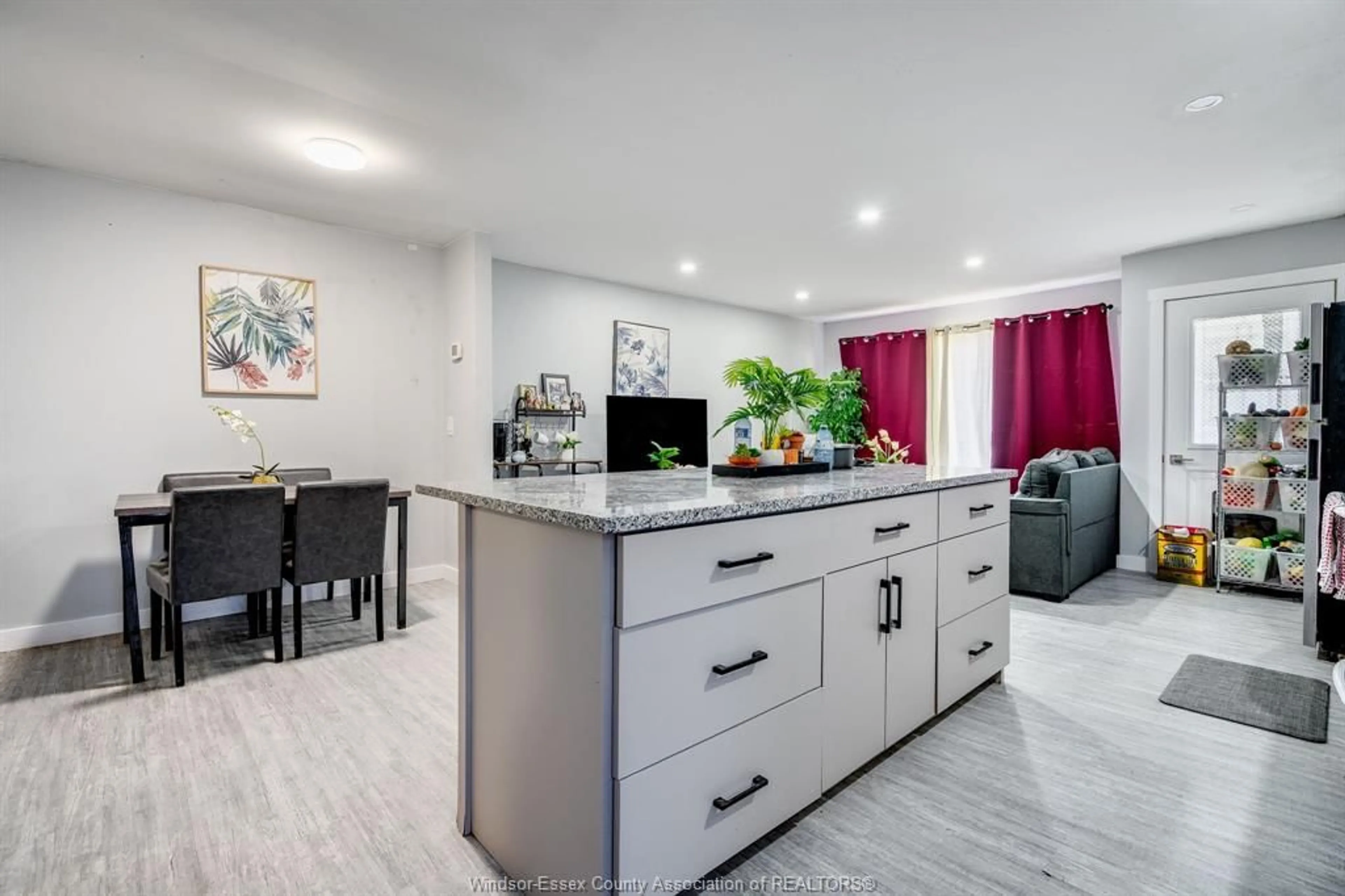 Open concept kitchen, unknown for 6 MARLENE Cres, Leamington Ontario N8H 4J7