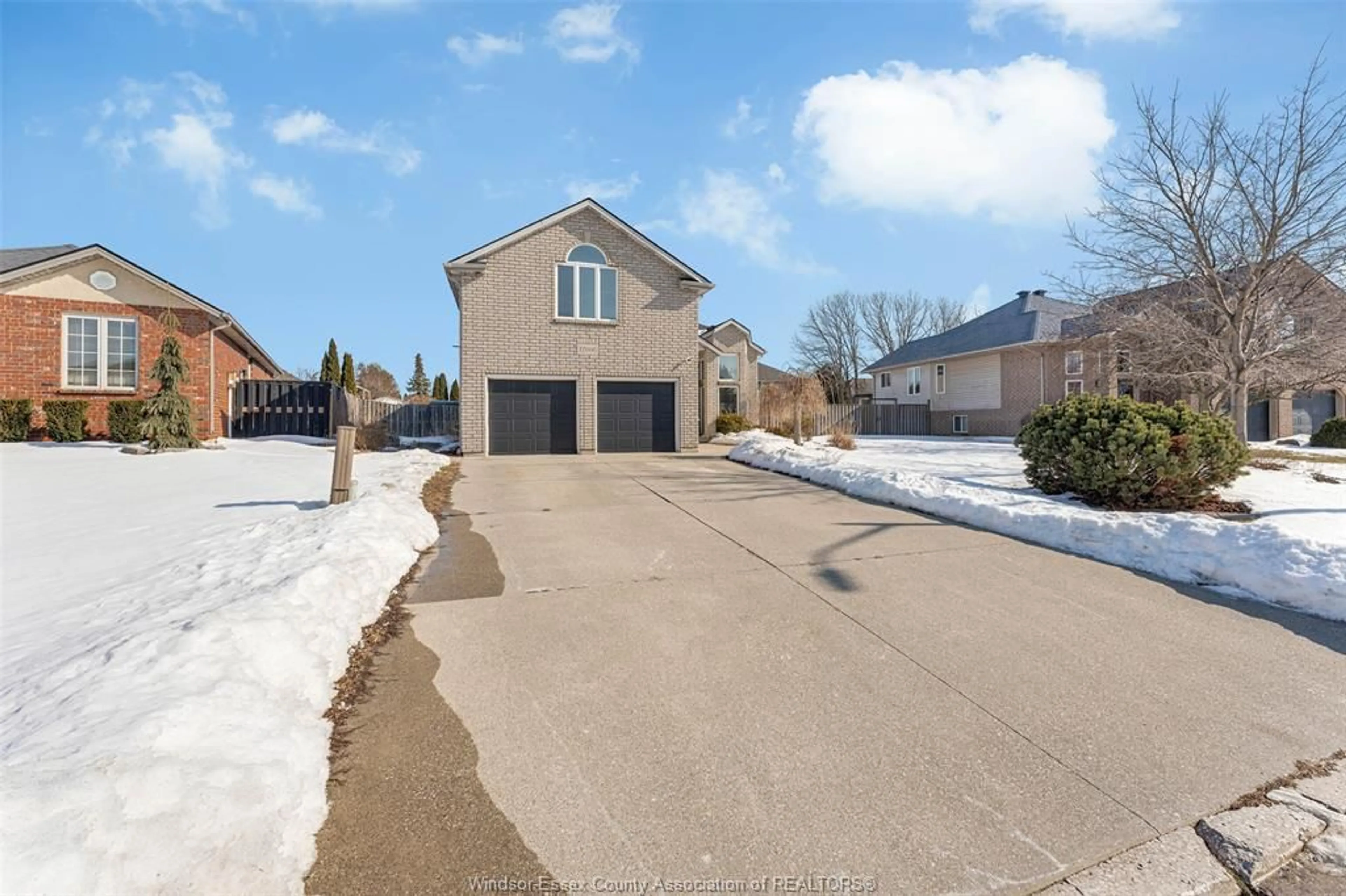 A pic from outside/outdoor area/front of a property/back of a property/a pic from drone, street for 12006 SHIFF Dr, Tecumseh Ontario N8N 0G1