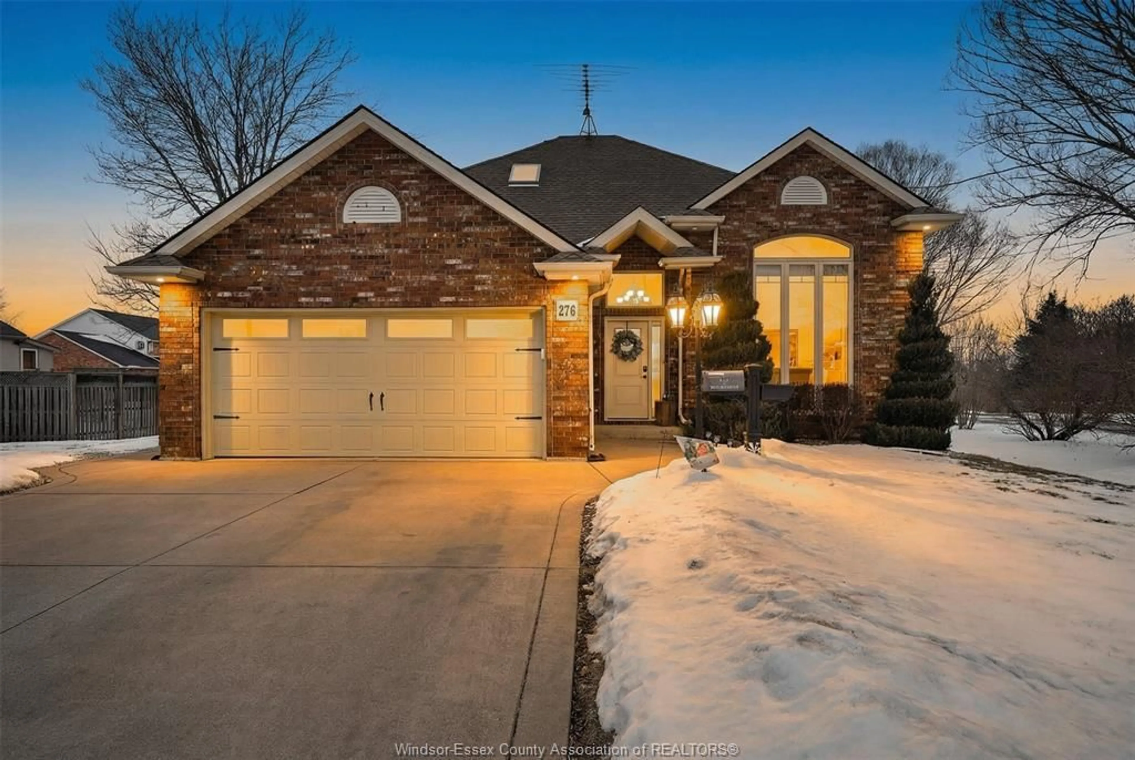 Home with brick exterior material, street for 276 TEXAS Rd, Amherstburg Ontario N9V 2R7