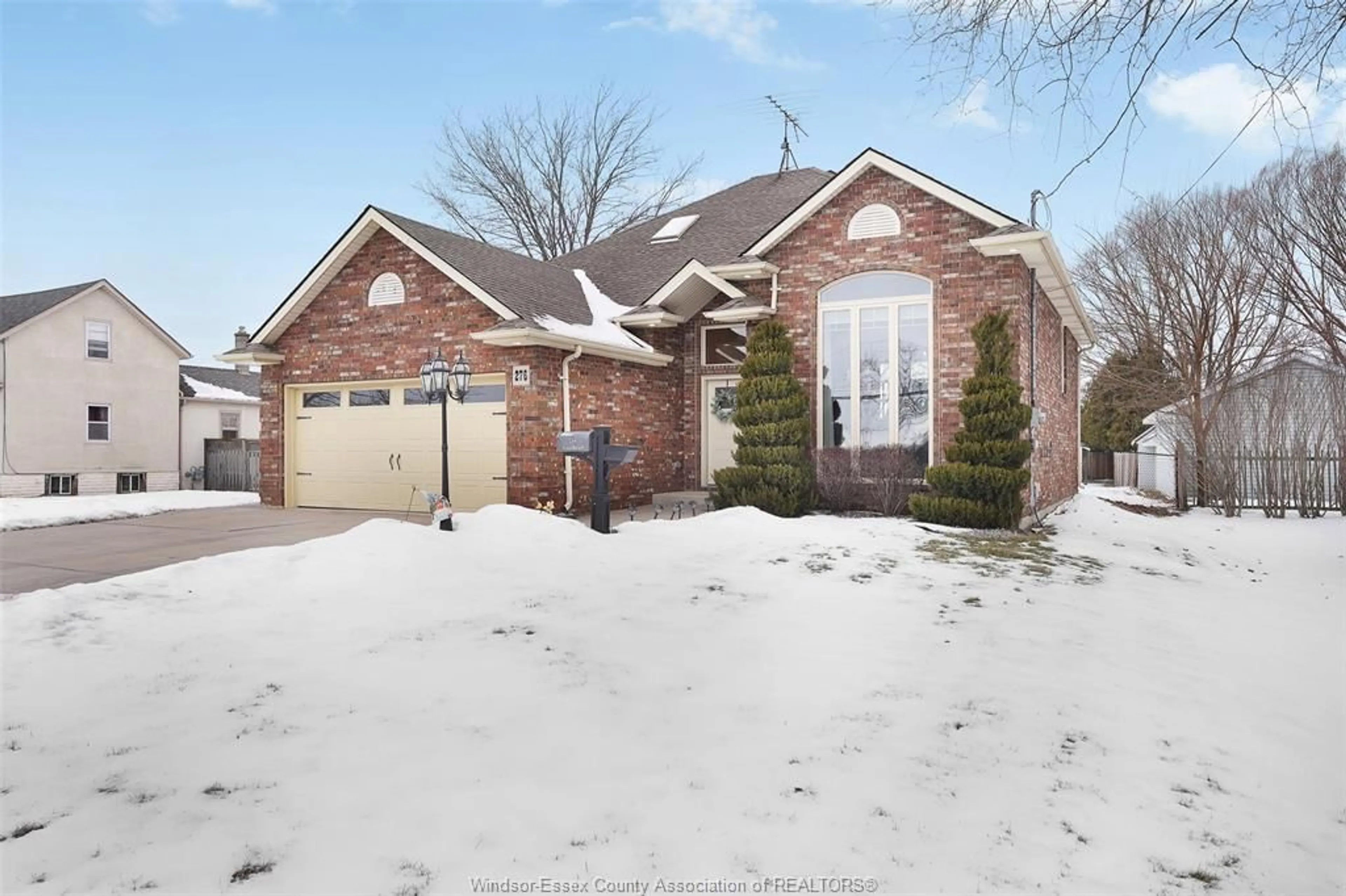 Home with brick exterior material, street for 276 TEXAS Rd, Amherstburg Ontario N9V 2R7