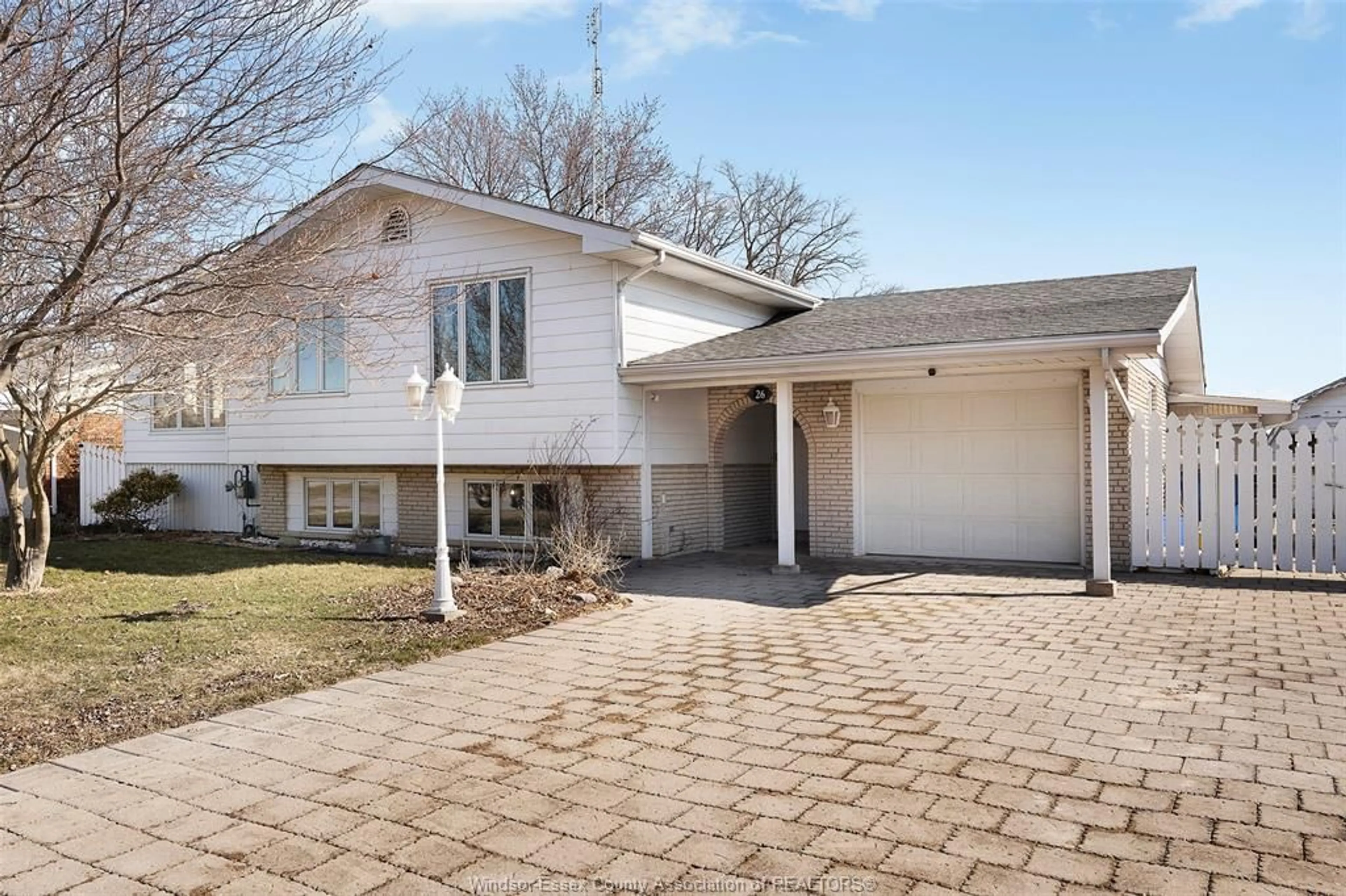 Unknown for 26 LAWSON, Tilbury Ontario N0P 2L0