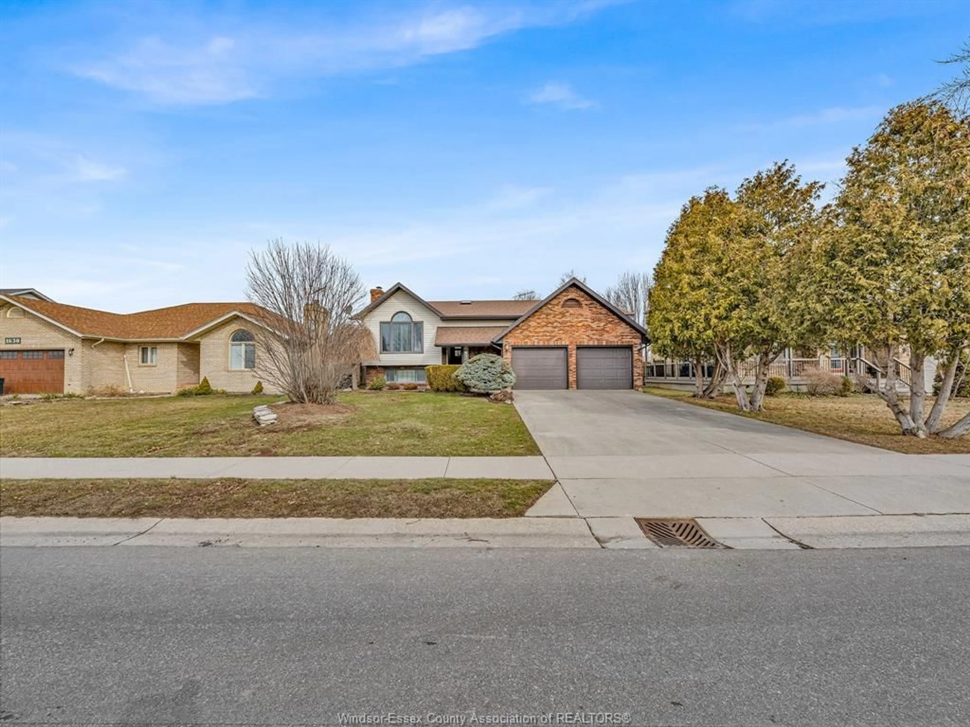 Unknown for 1632 ELMWOOD, Lakeshore Ontario N0R 1A0