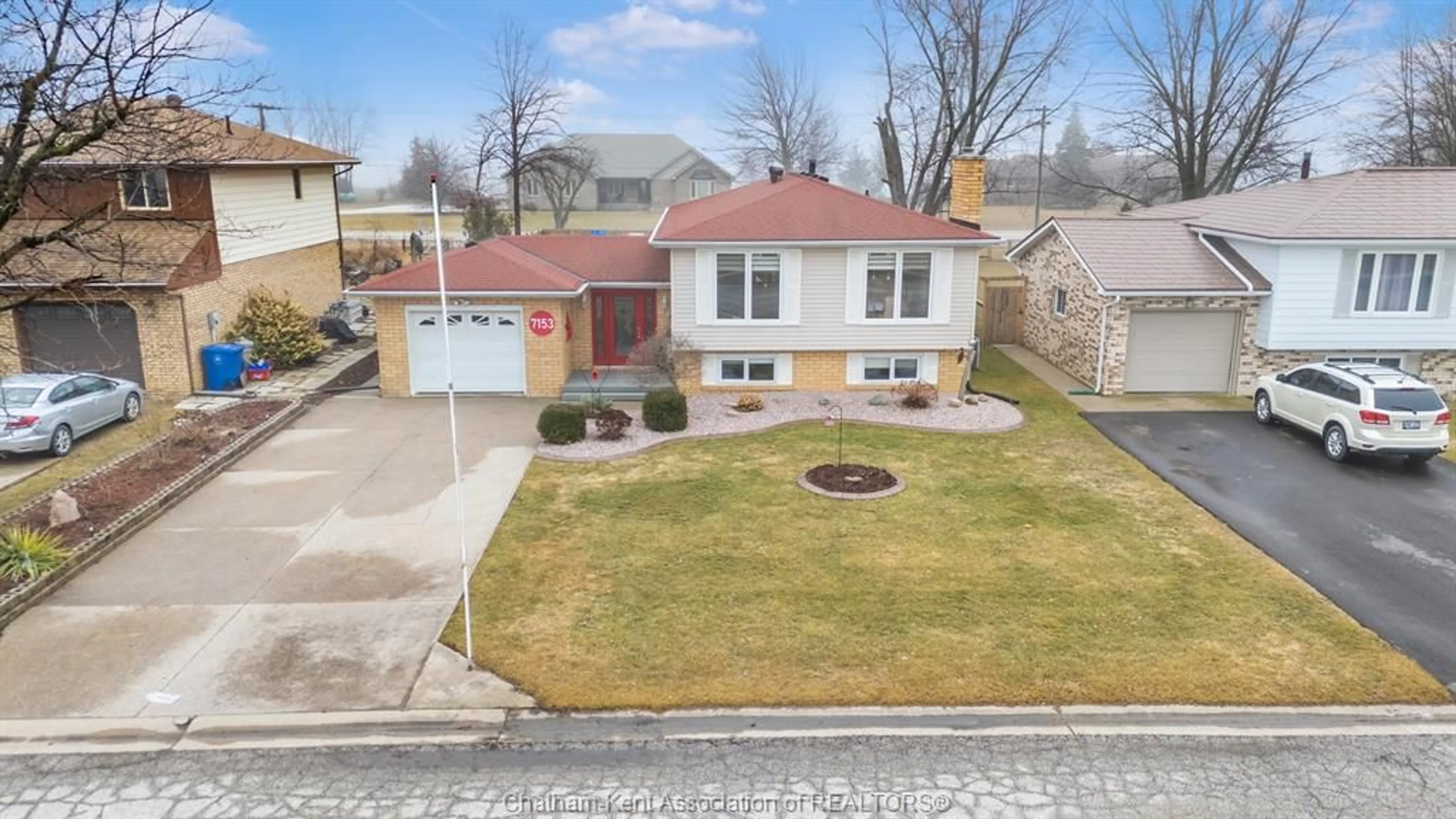 A pic from outside/outdoor area/front of a property/back of a property/a pic from drone, street for 7153 William St, Comber Ontario N0P 1J0