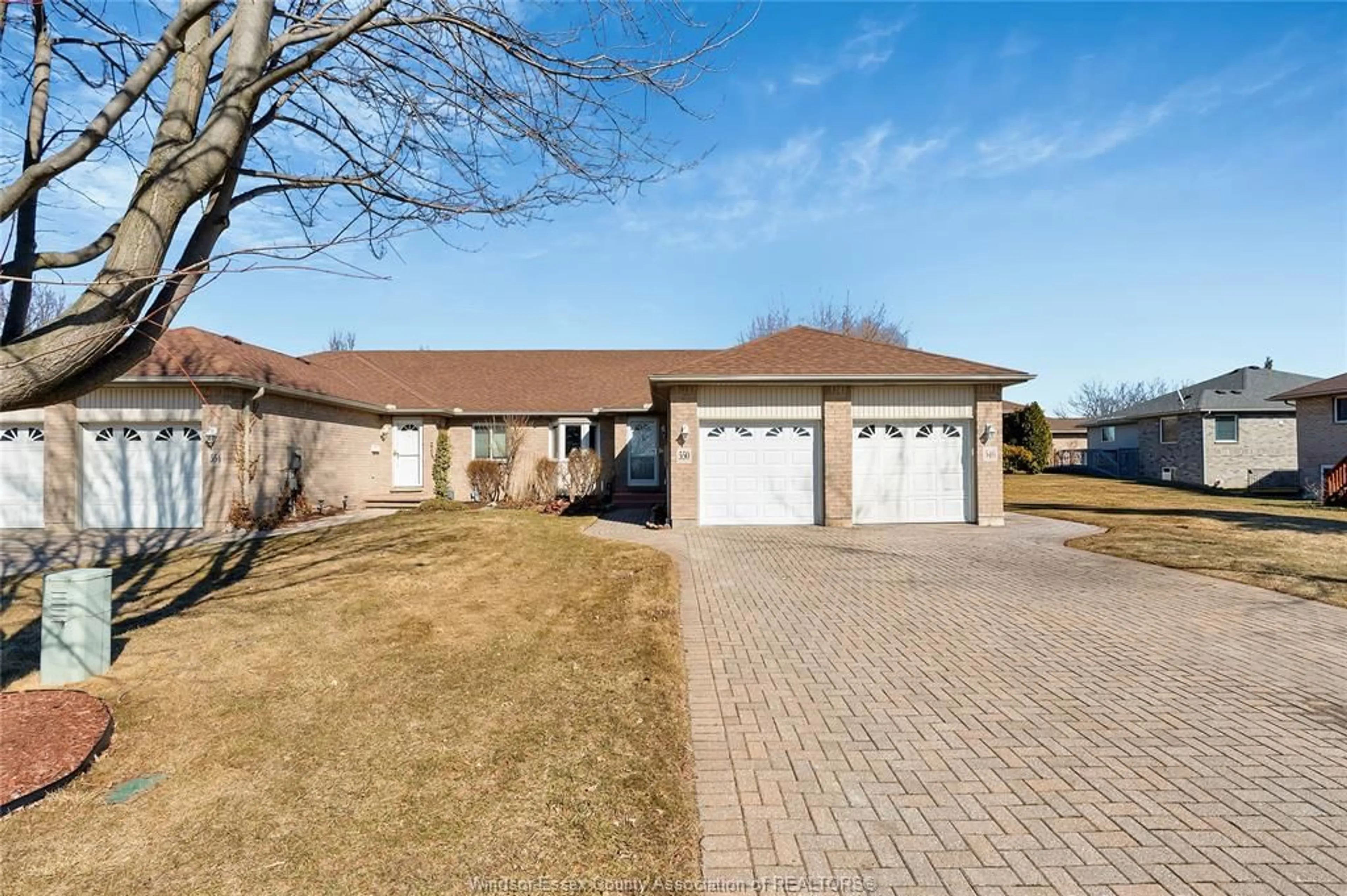 Home with brick exterior material, street for 550 RODFAM Dr, Windsor Ontario N9G 2W1