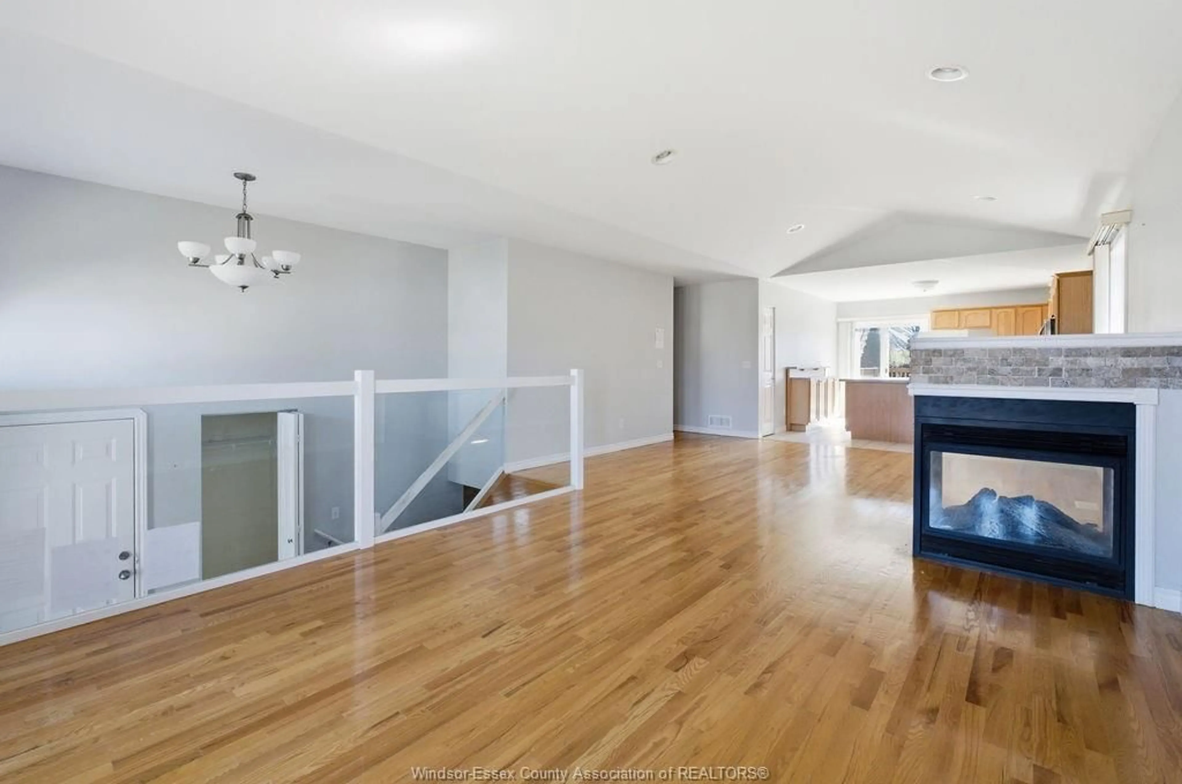 Unknown for 149 AMY CROFT Dr, Lakeshore Ontario N8K 1E3