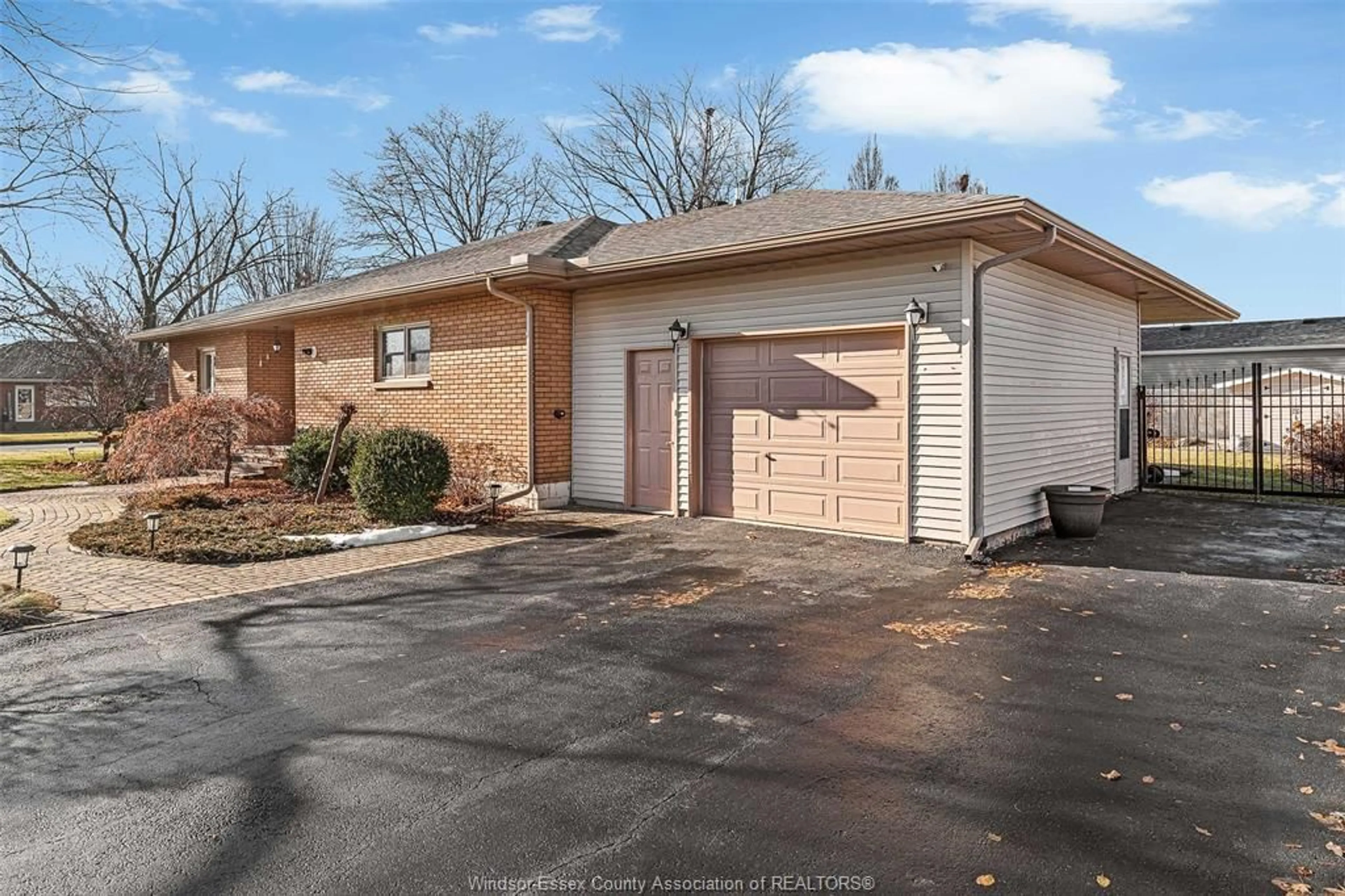 Unknown for 4 ELMWOOD, Tilbury Ontario N0P 2L0