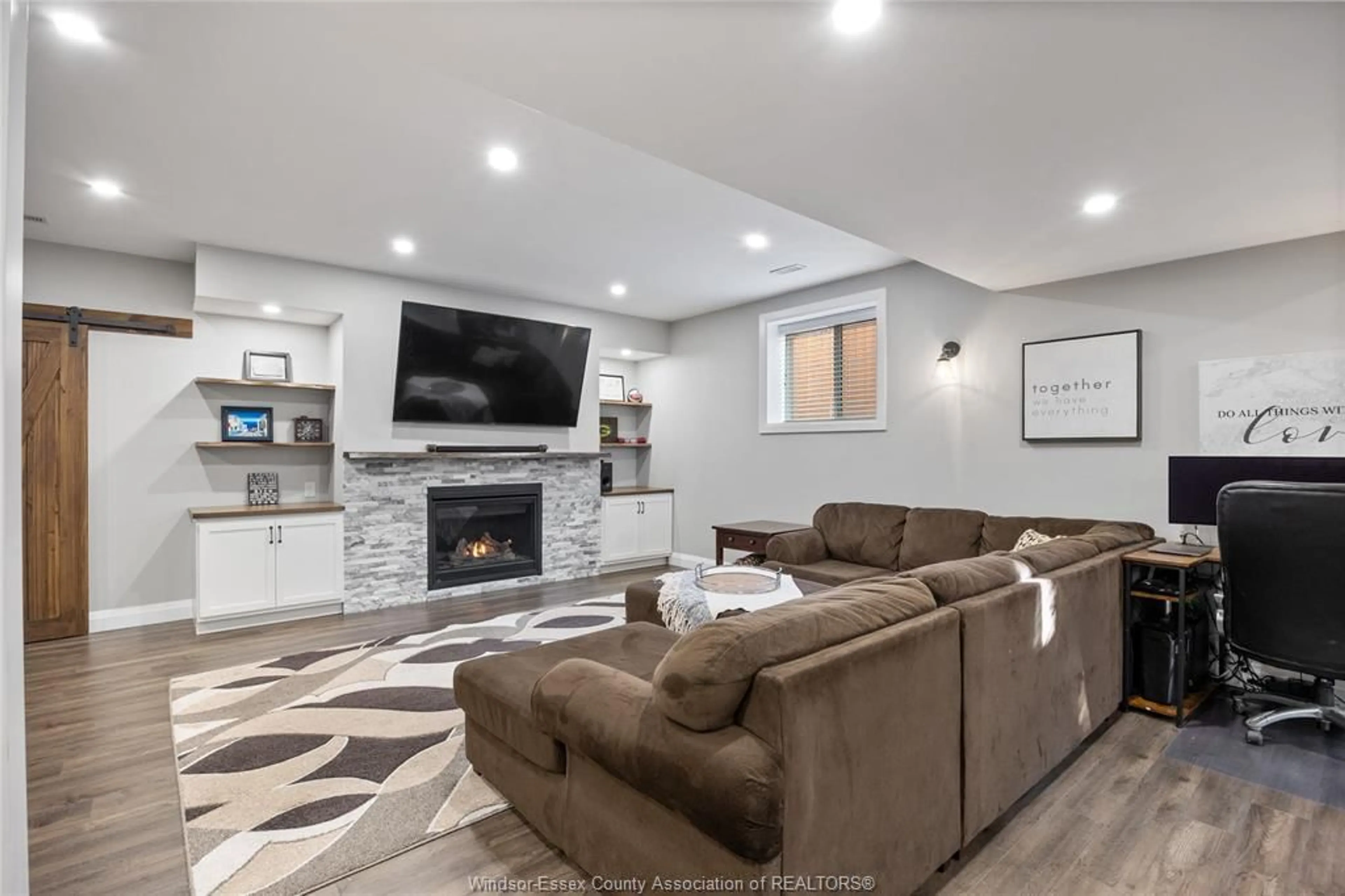 Home theater for 234 MULLEN Cres, Amherstburg Ontario N9V 4C8