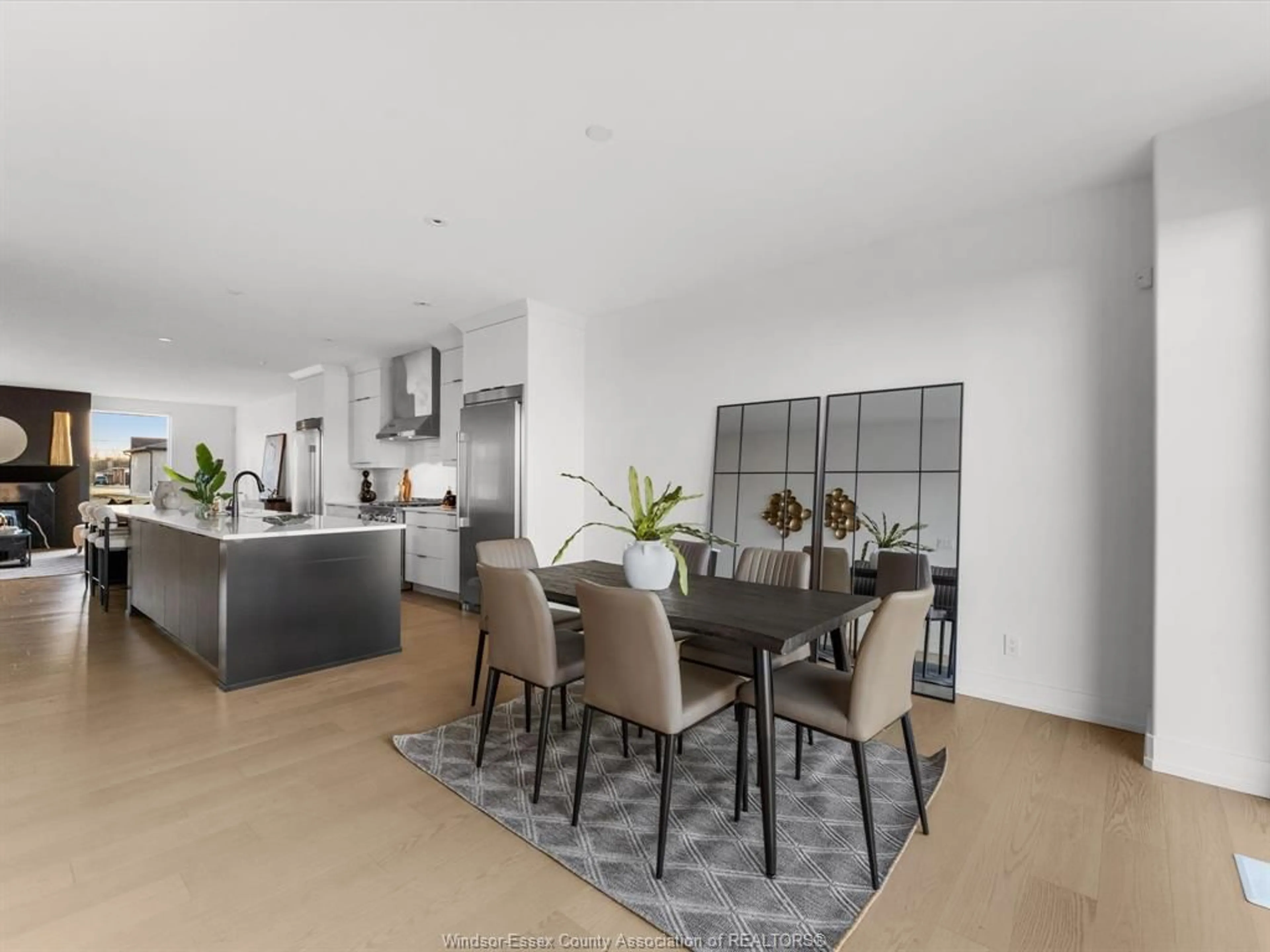 Dining room, unknown for 4561 VALERIO Cres, LaSalle Ontario N9H 1C8