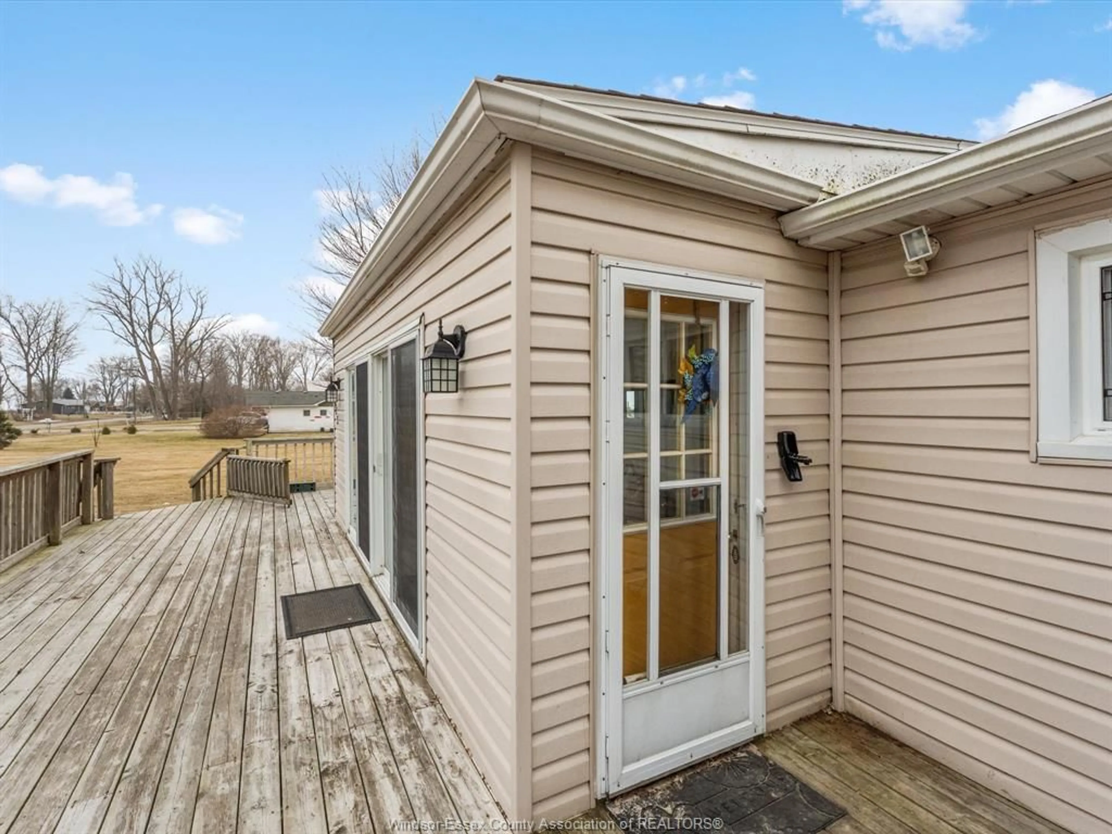 Unknown for 225 COTTERIE PARK, Leamington Ontario N0P 2P0