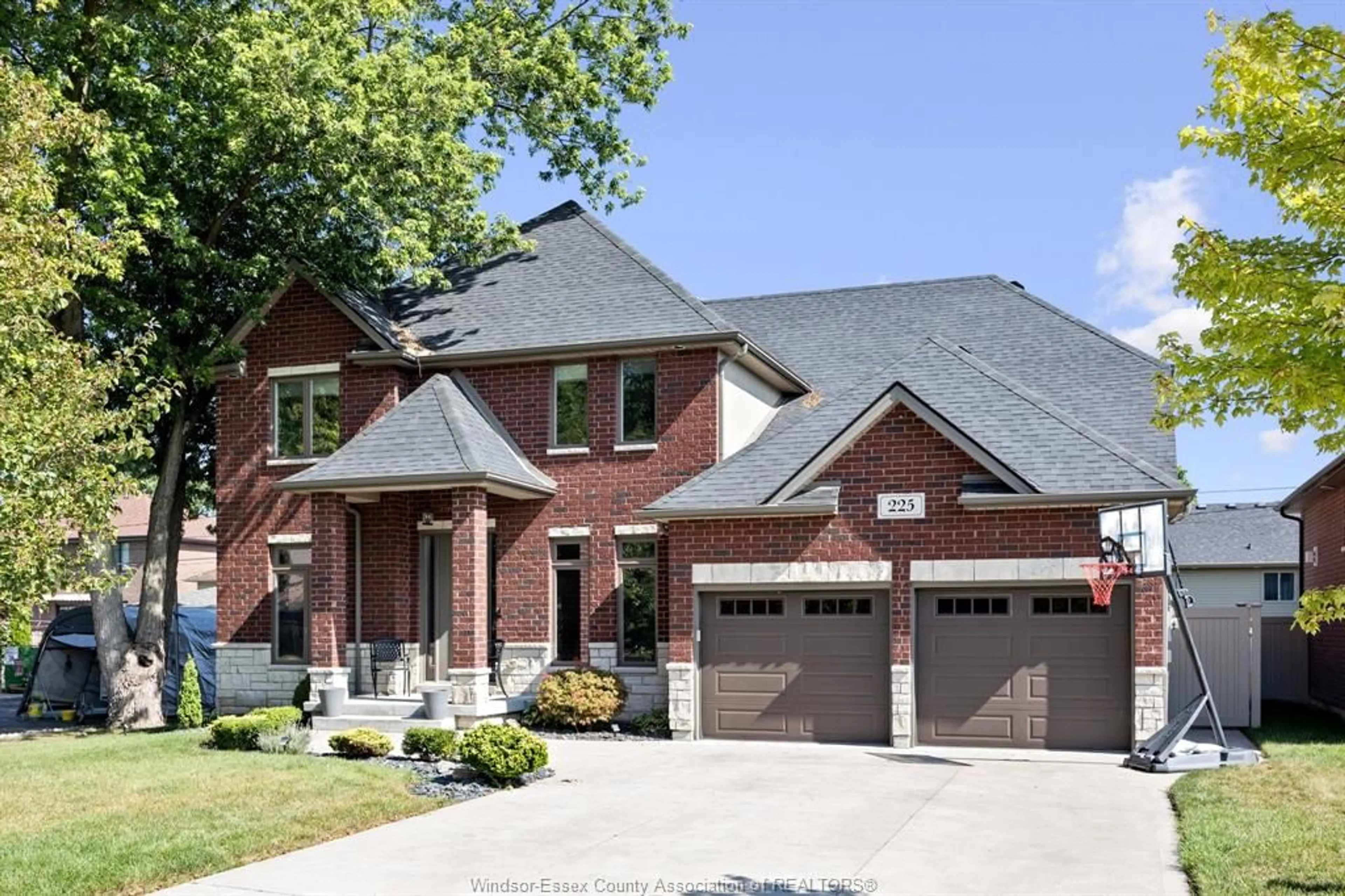 Home with brick exterior material, street for 225 ELSWORTH, LaSalle Ontario N9J 0C6