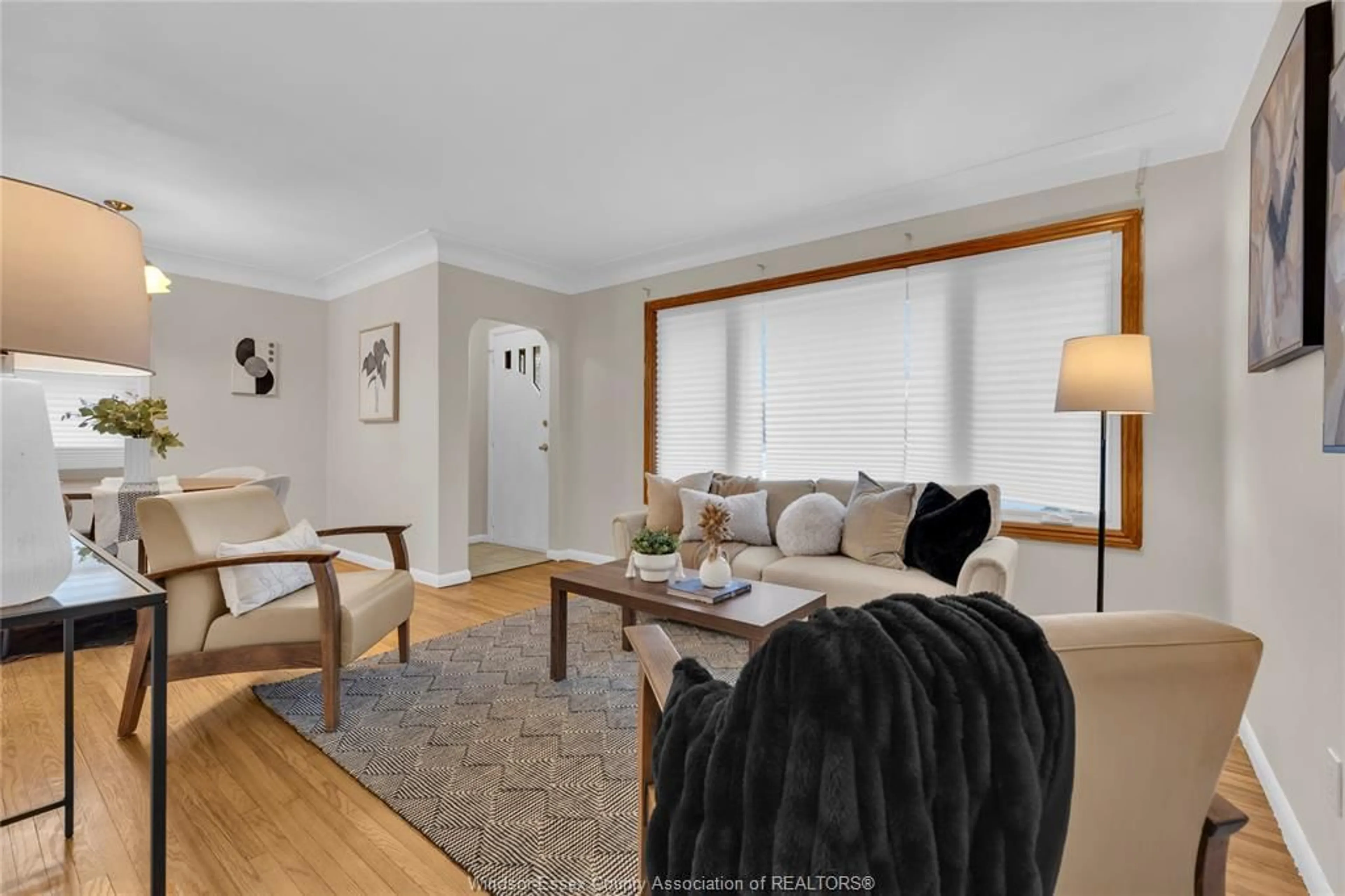 Living room with furniture, wood/laminate floor for 987 VICTORY, LaSalle Ontario N9J 1W2