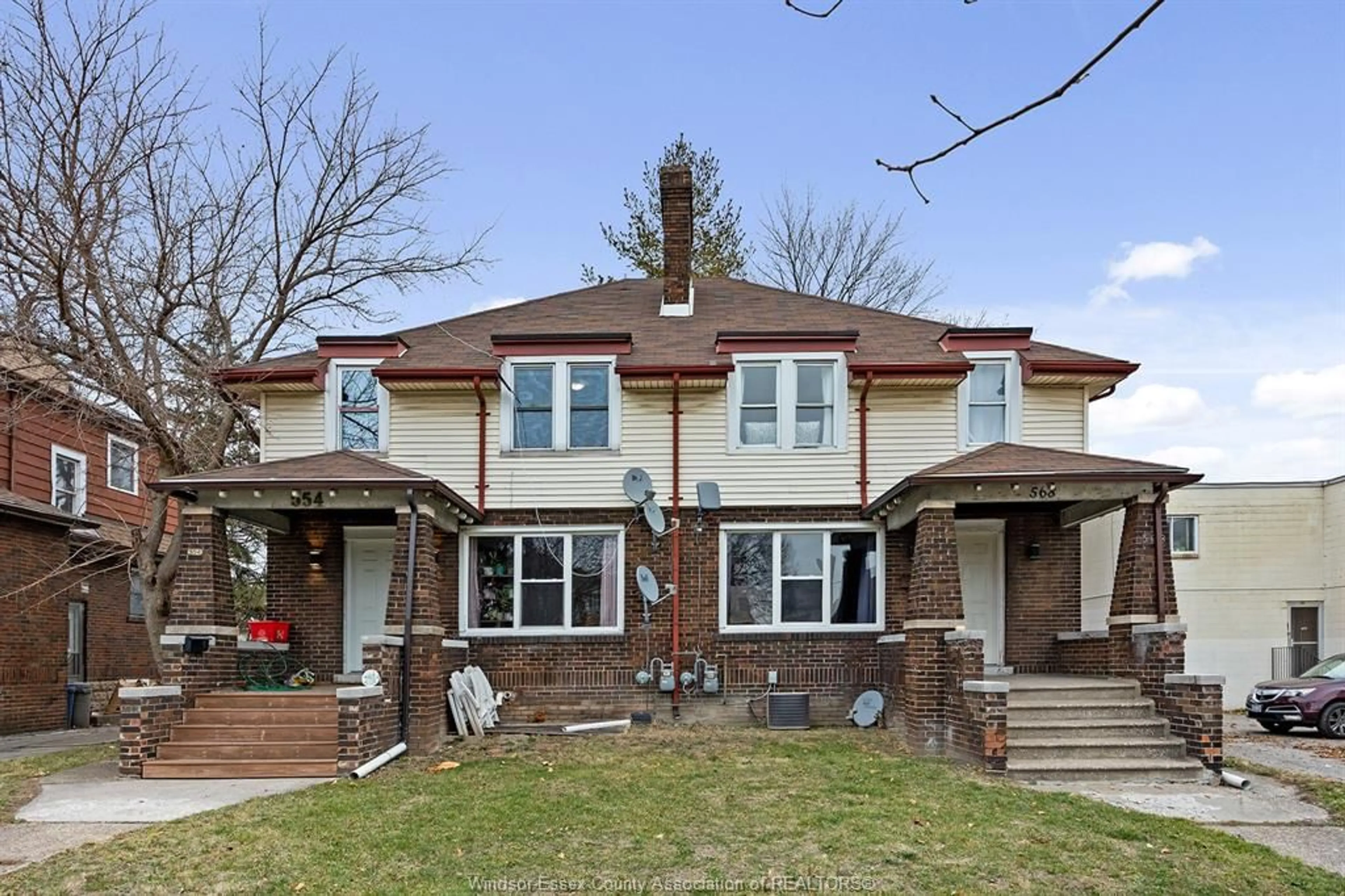 Home with brick exterior material, street for 554 ASKIN Ave, Windsor Ontario N9B 2X4