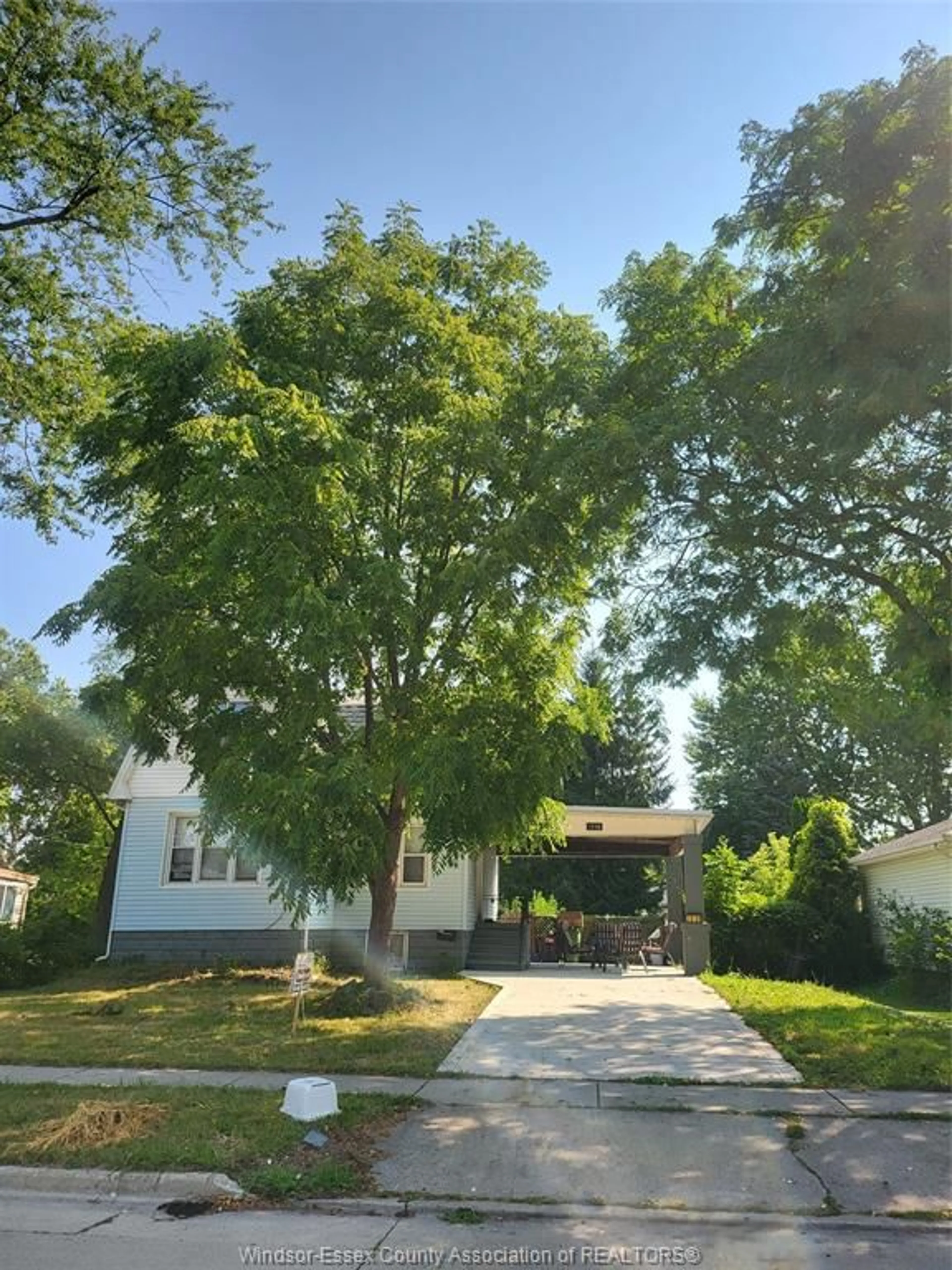 Unknown for 1938 BUCKINGHAM, Windsor Ontario N8T 2B1