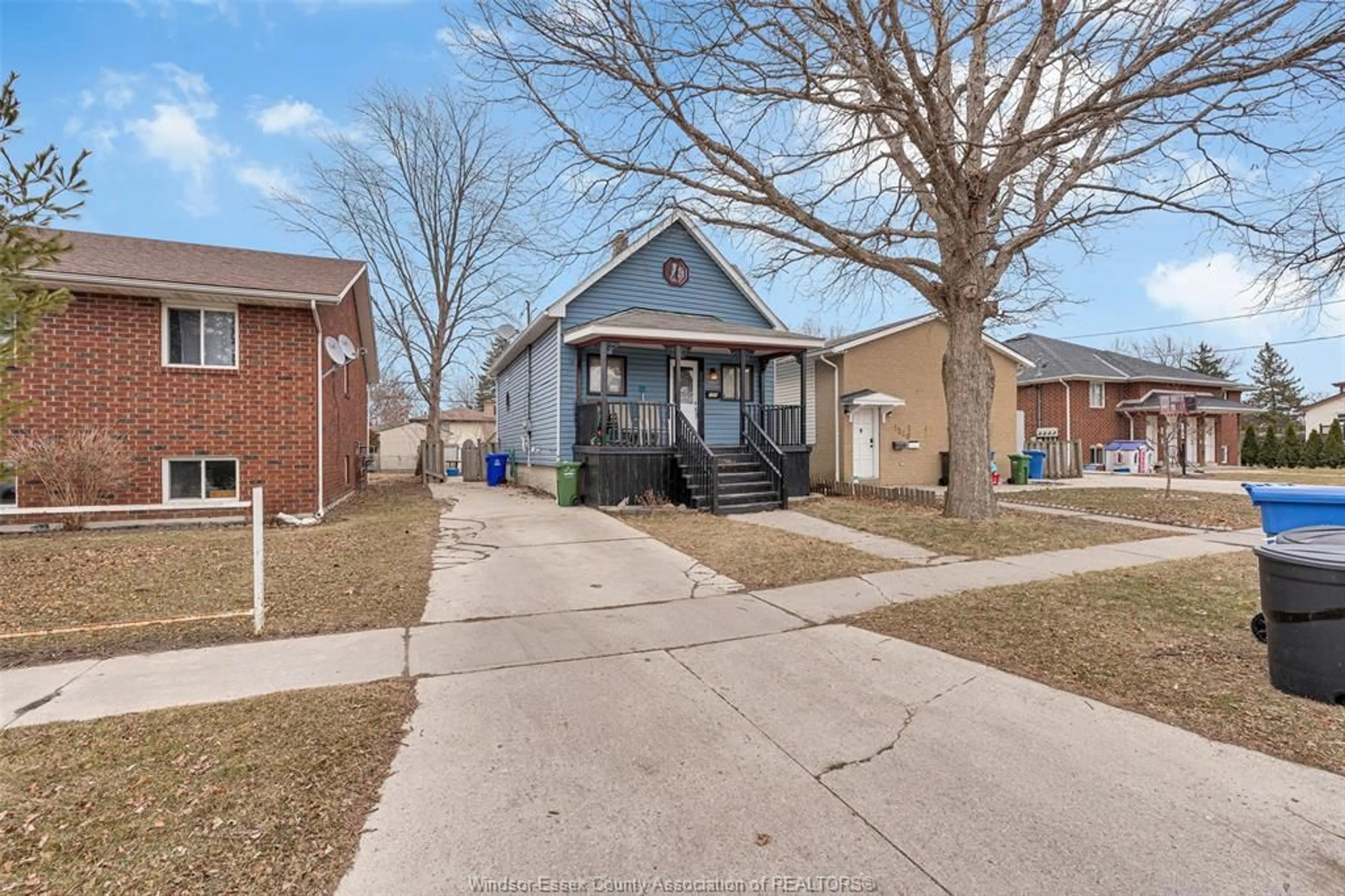 Home with brick exterior material, street for 1226 HIGH St, Windsor Ontario N8Y 4B2