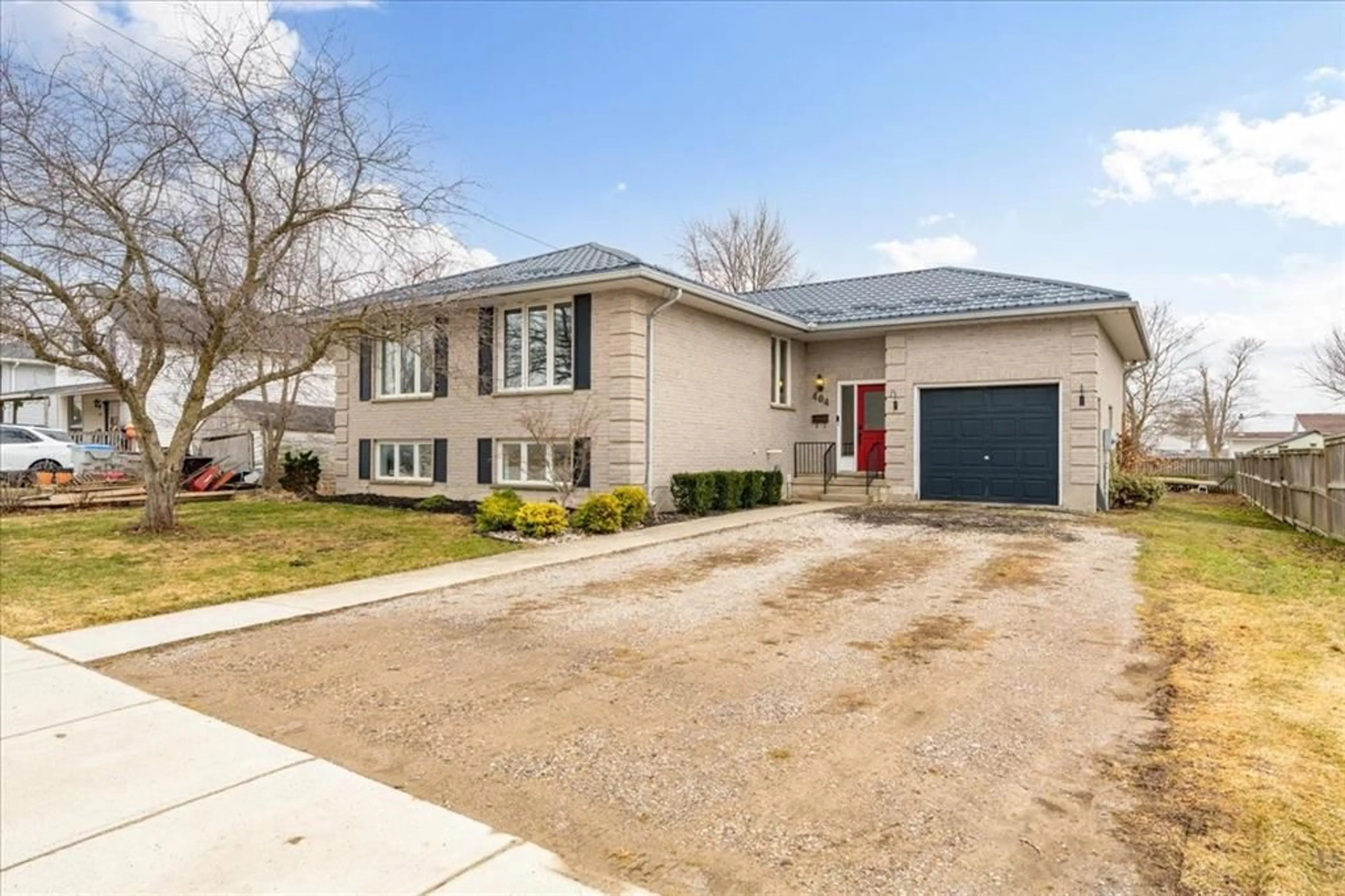 Home with brick exterior material, street for 404 ONTARIO St, Warwick-Watford Ontario N0M 2S0