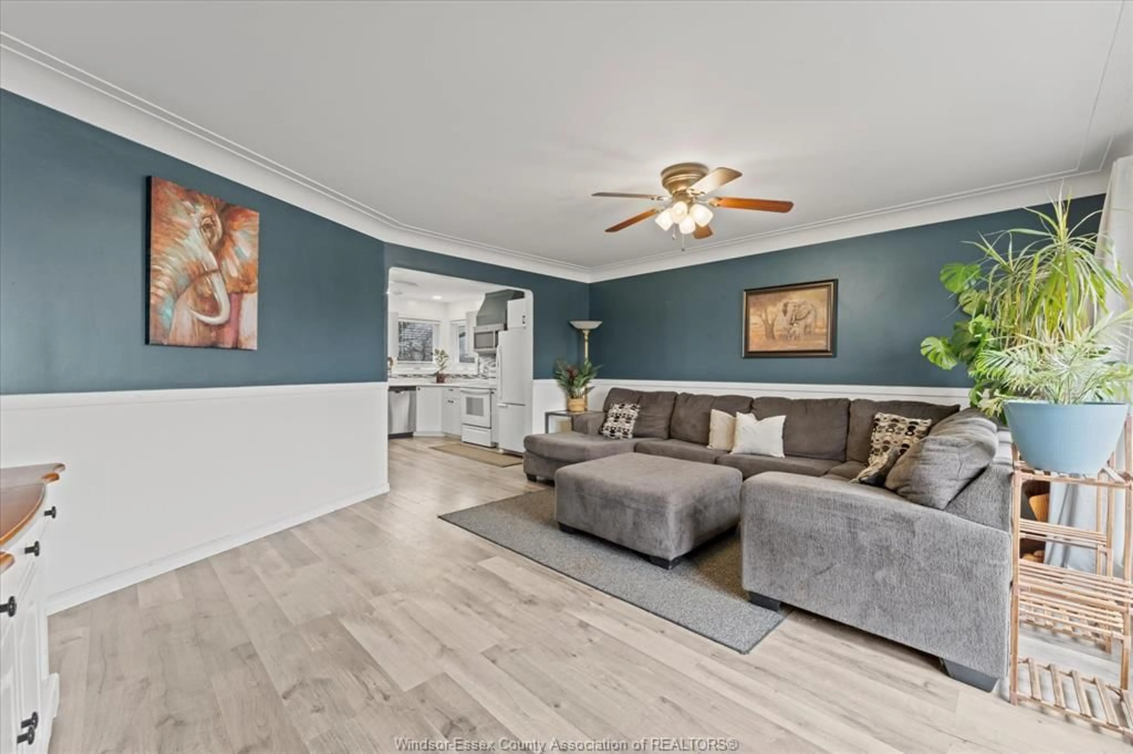 Living room with furniture, unknown for 914 Talbot Rd, Lakeshore Ontario N0R 1K0