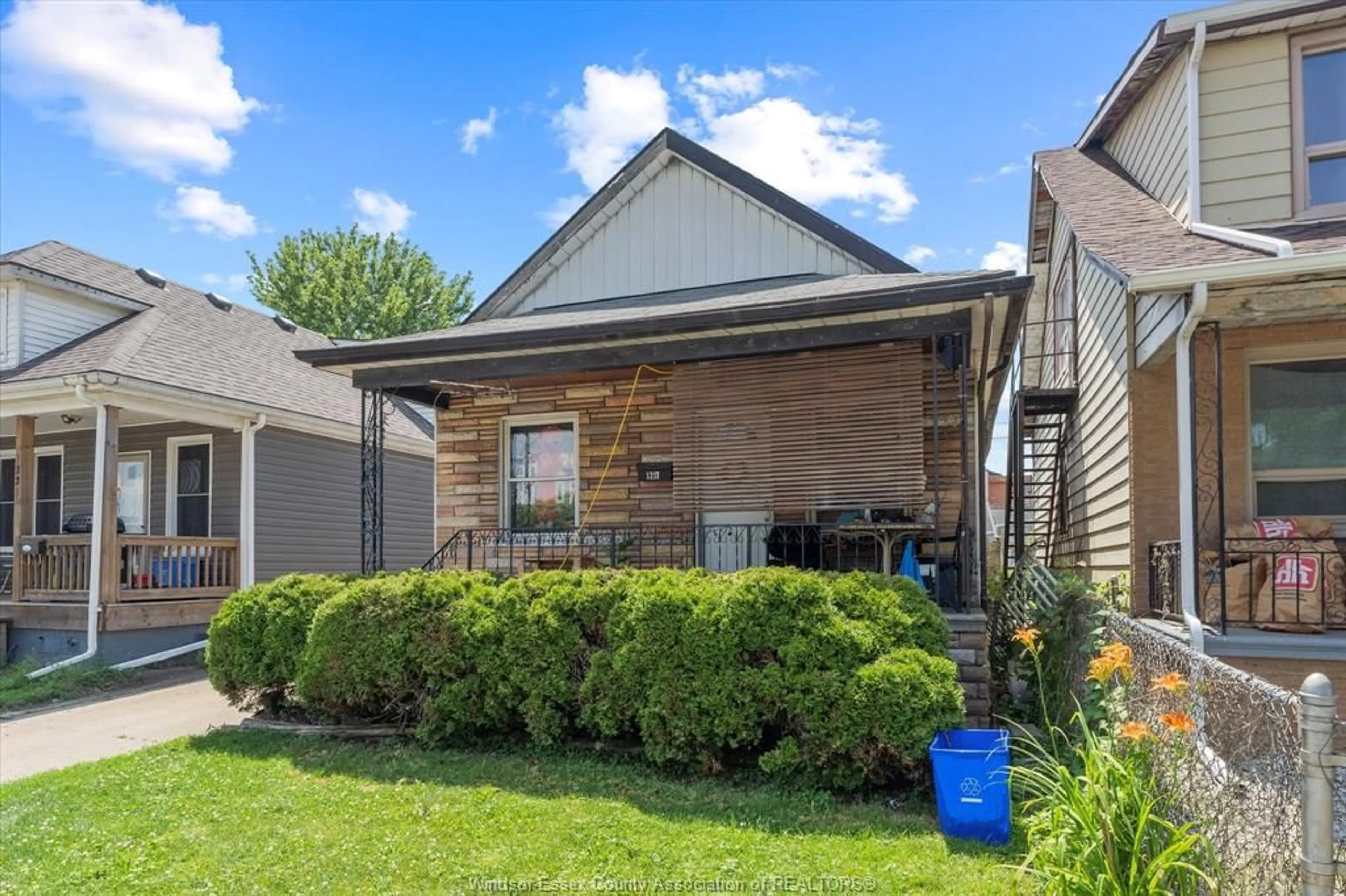 Unknown for 1217 Henry Ford Centre, Windsor Ontario N8Y 2T7