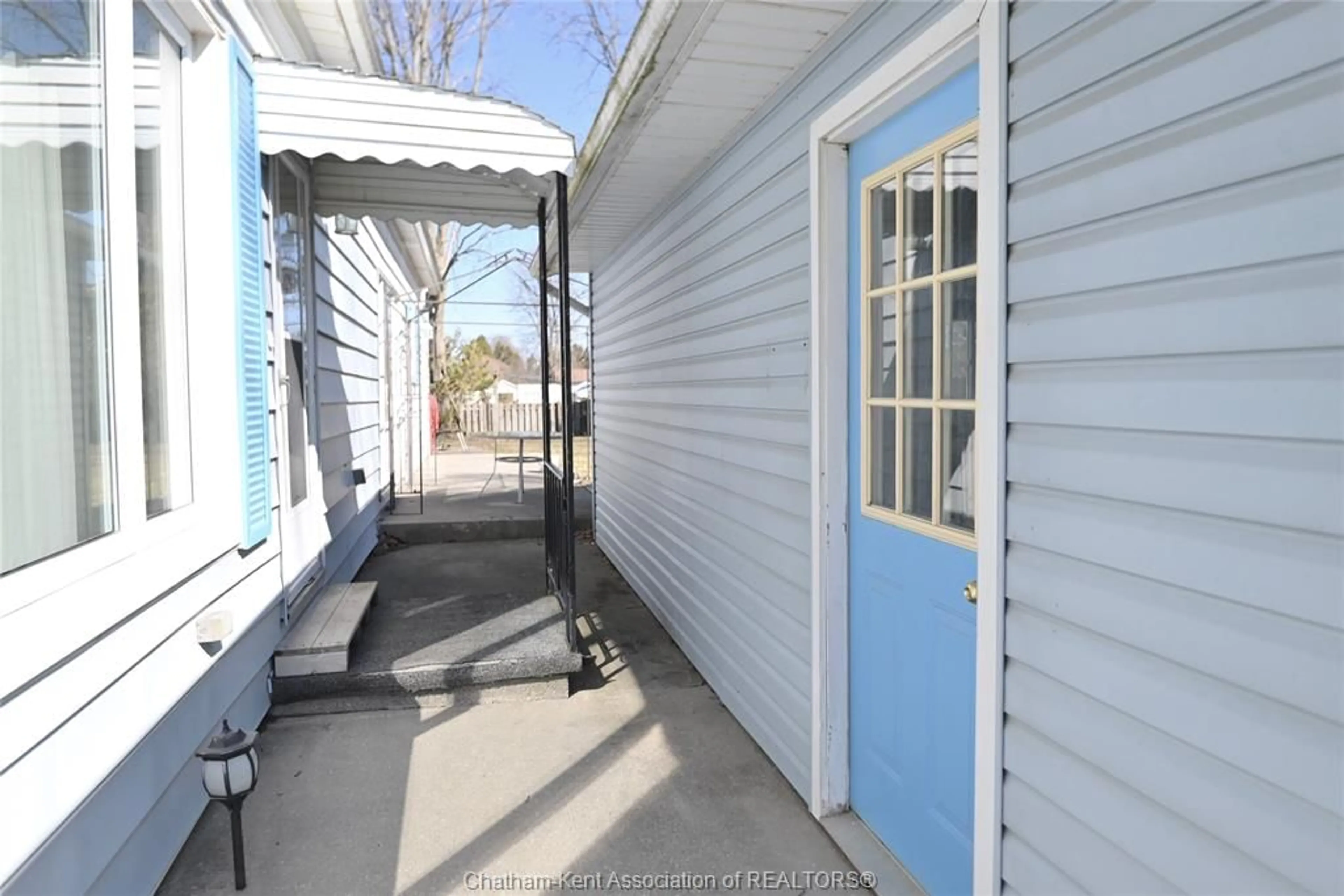 Unknown for 61 Erie St, Ridgetown Ontario N0P 2C0