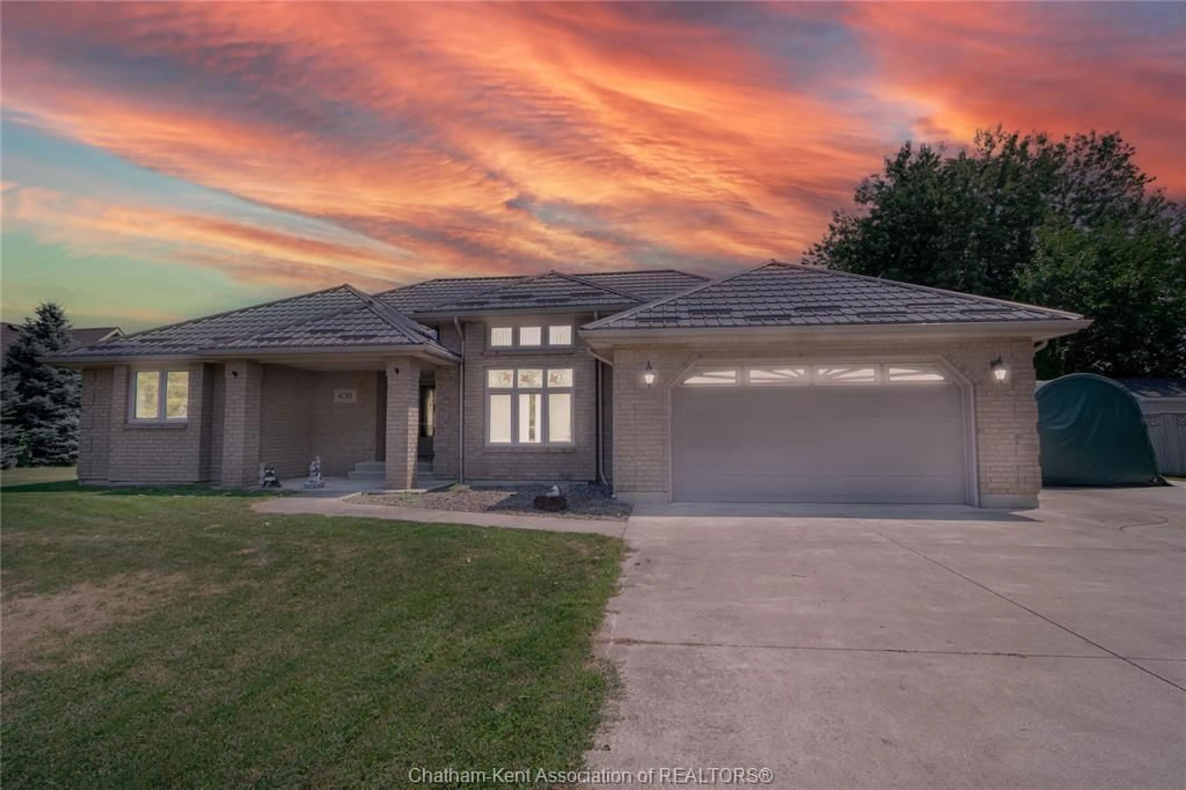 Home with brick exterior material, street for 630 MARKHAM Dr, Lighthouse Cove Ontario N0P 2L0