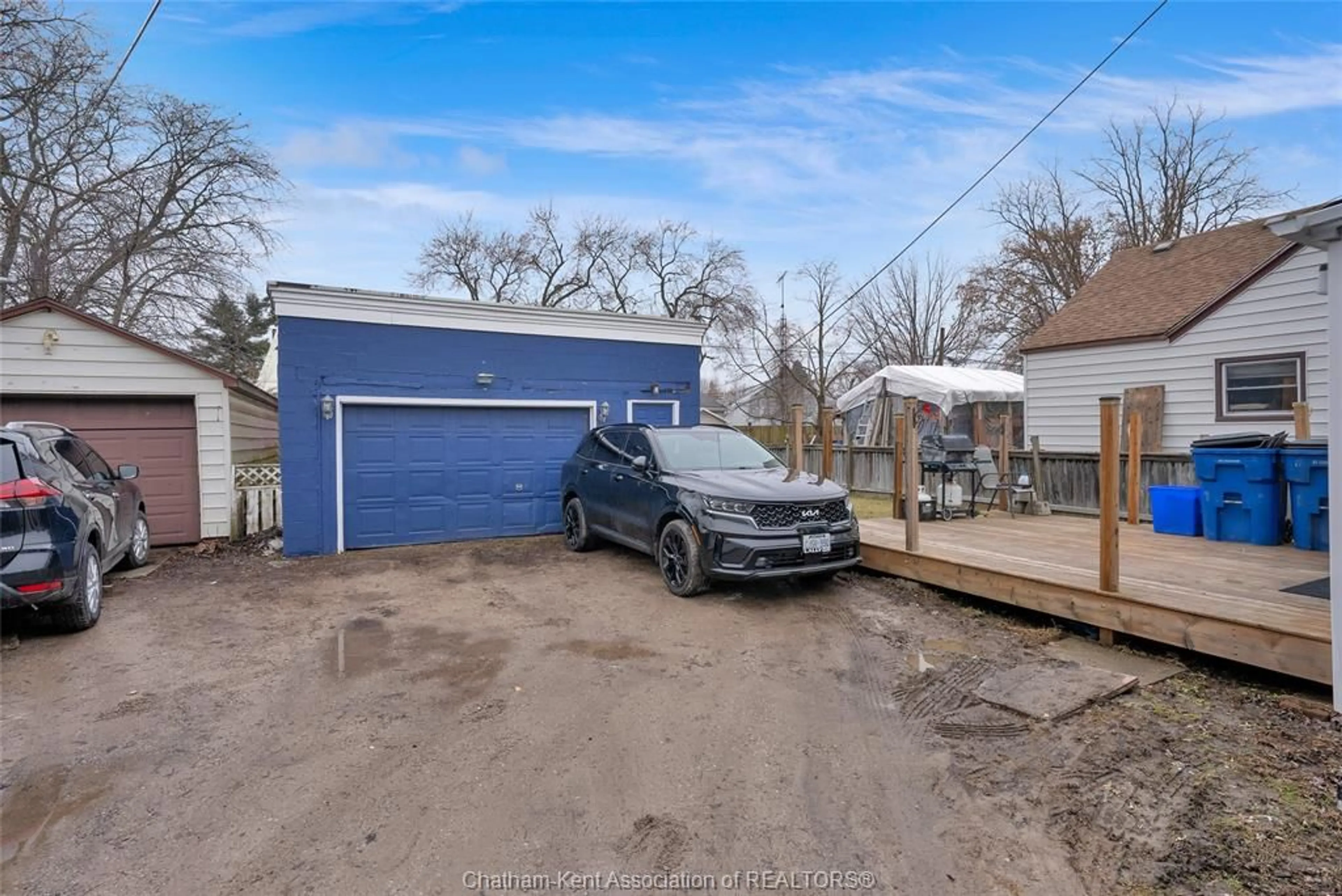 A pic from outside/outdoor area/front of a property/back of a property/a pic from drone, street for 14 McNaughton Ave, Wallaceburg Ontario N8A 1R8