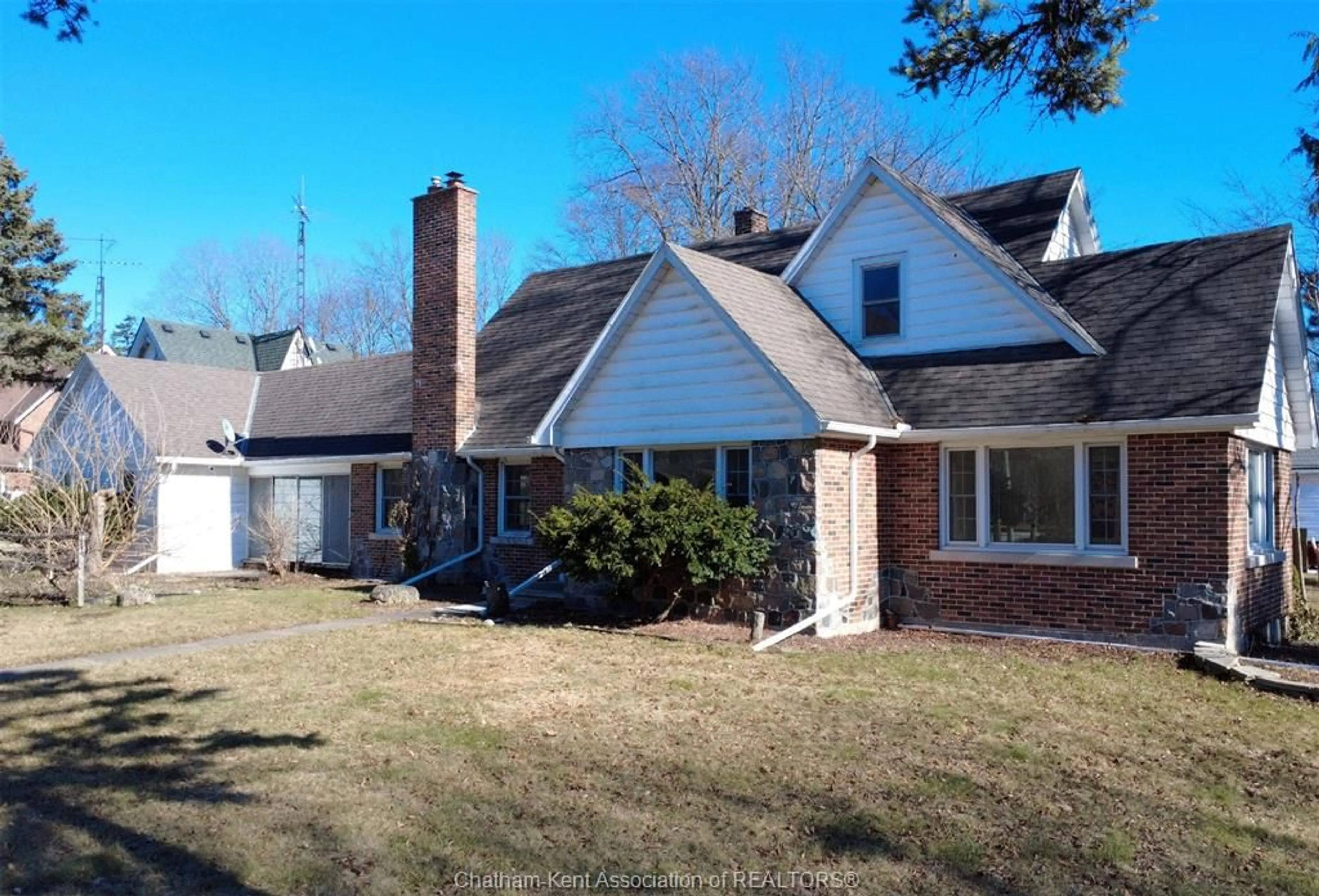 Home with brick exterior material, street for 89 Main St, Ridgetown Ontario N0P 2C0