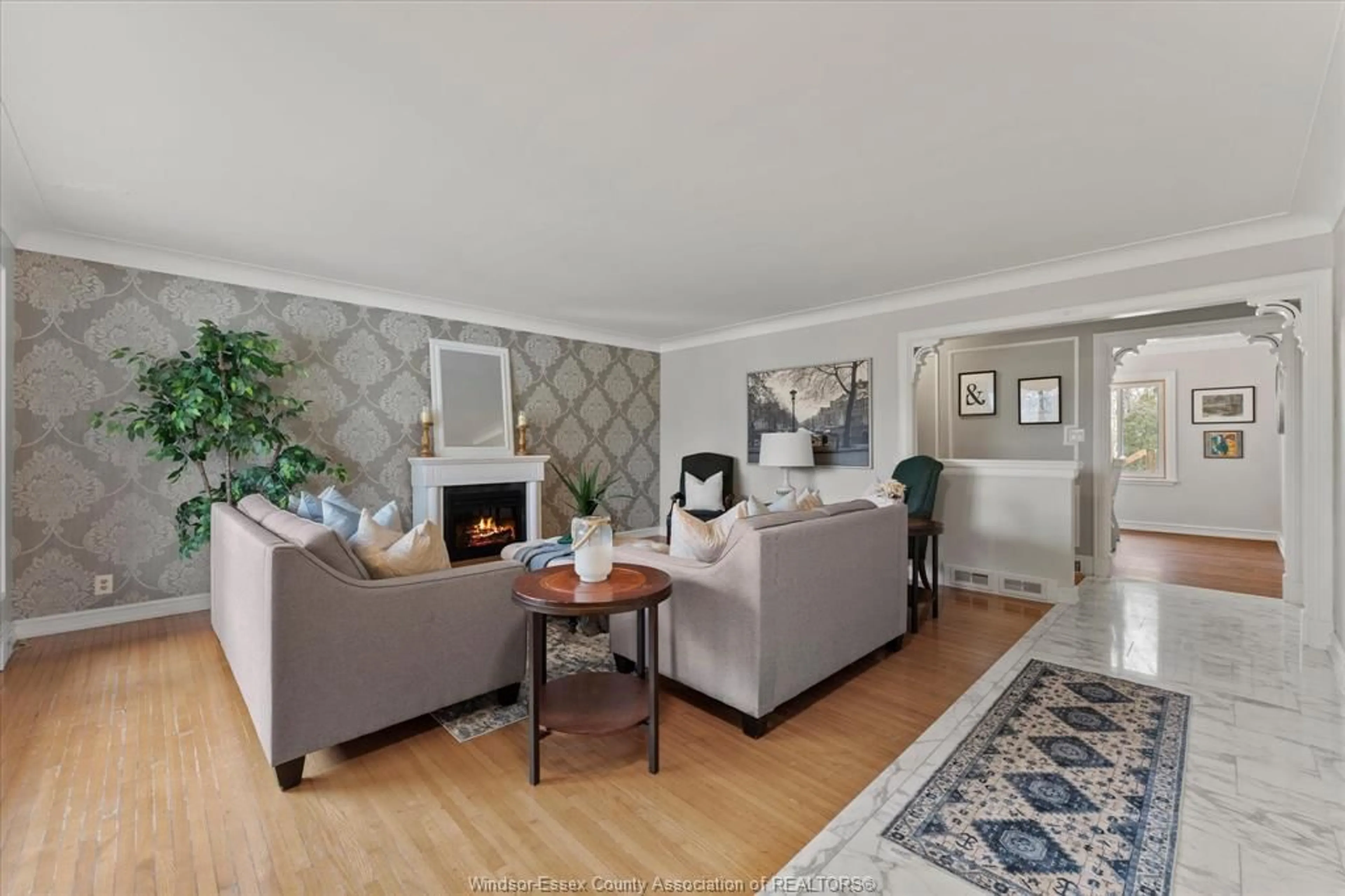 Living room with furniture, unknown for 6247 HOWARD Ave, LaSalle Ontario N0R 1J0