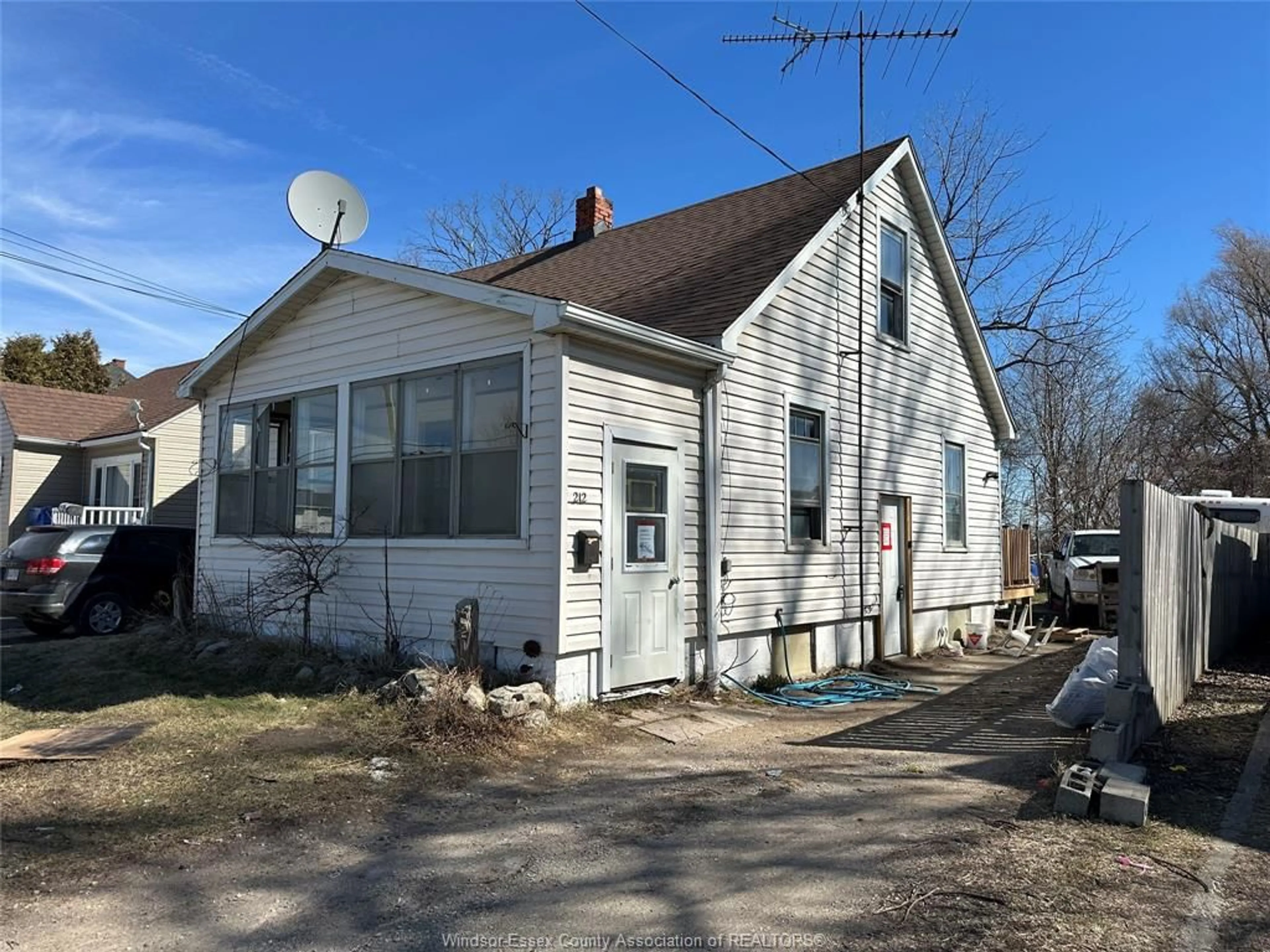 Unknown for 212 ERIE St, Leamington Ontario N8H 3A4