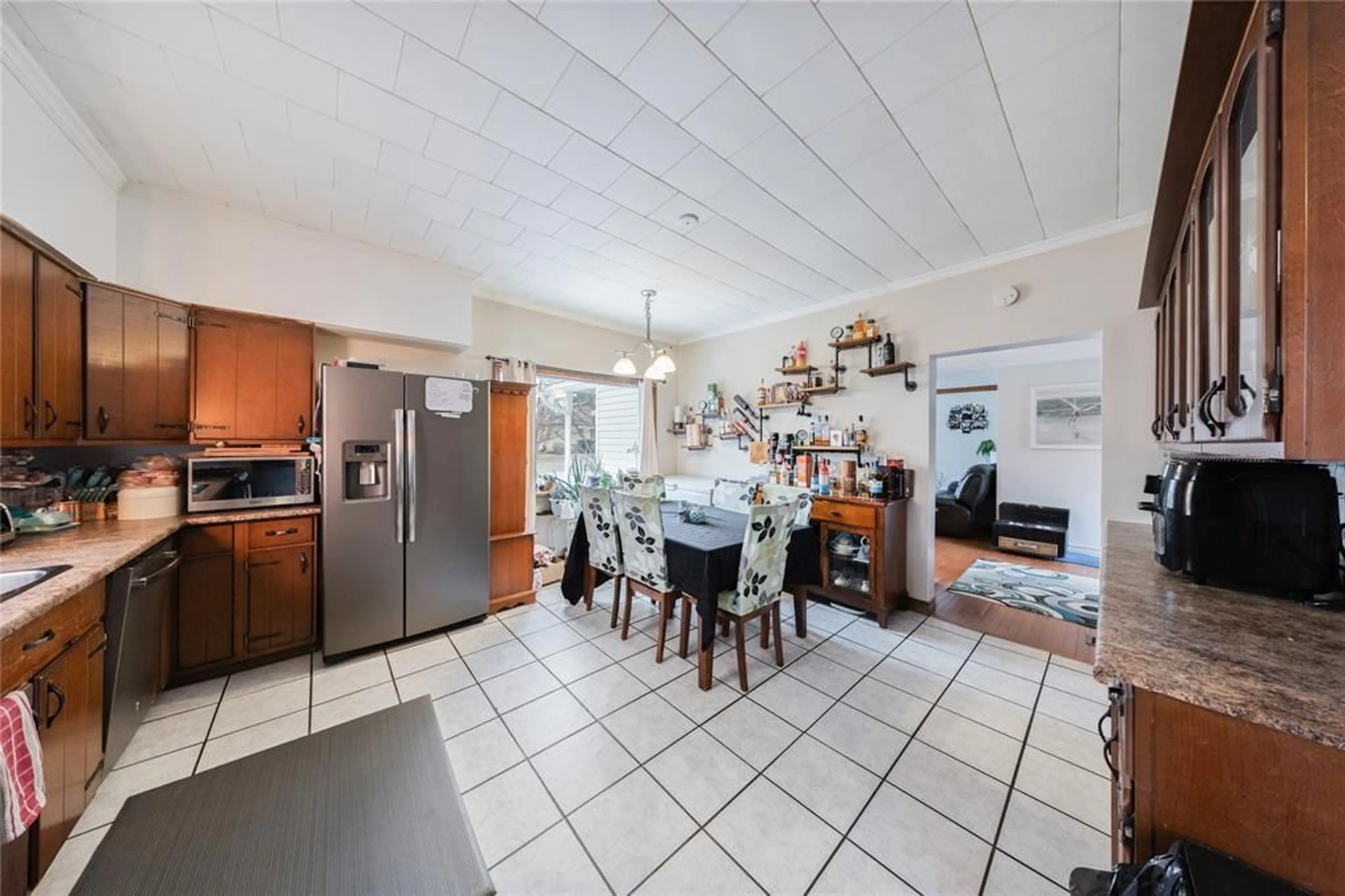 Unknown for 590 SIMCOE St, Warwick-Watford Ontario N0M 2S0