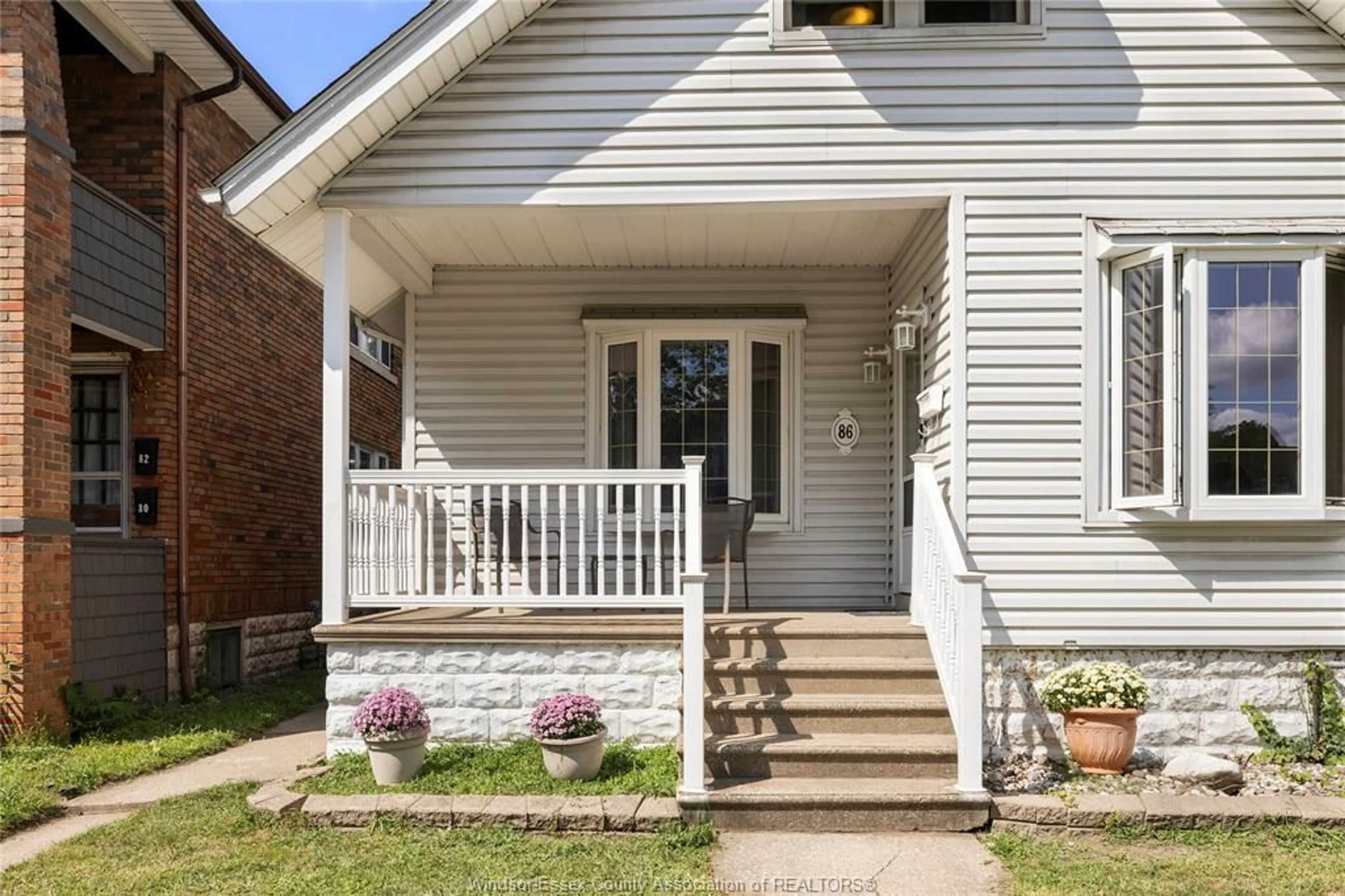 Home with brick exterior material, street for 86 HANNA St, Windsor Ontario N8X 2M9