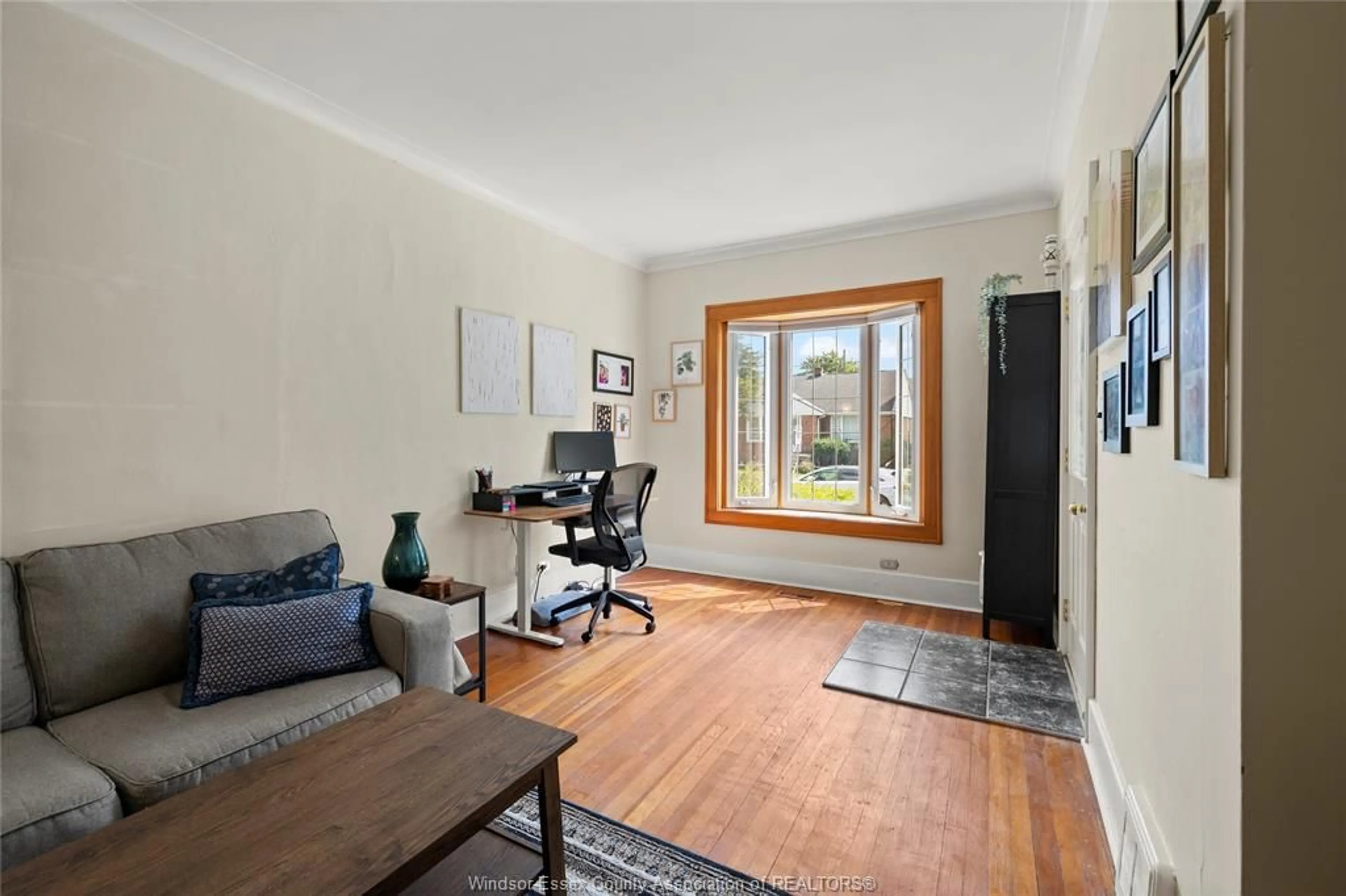 Unknown for 86 HANNA St, Windsor Ontario N8X 2M9