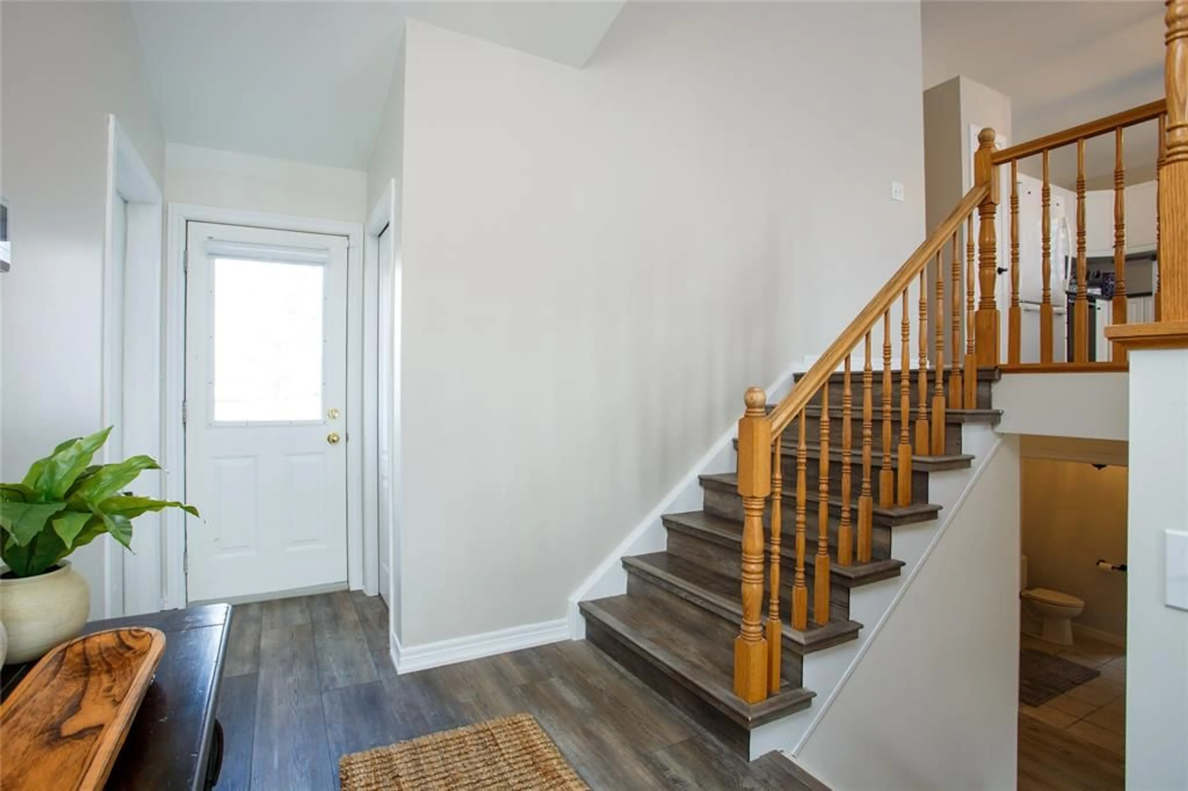 Unknown for 181 PADDOCK GREEN Cir, St Clair Ontario N0N 1G0