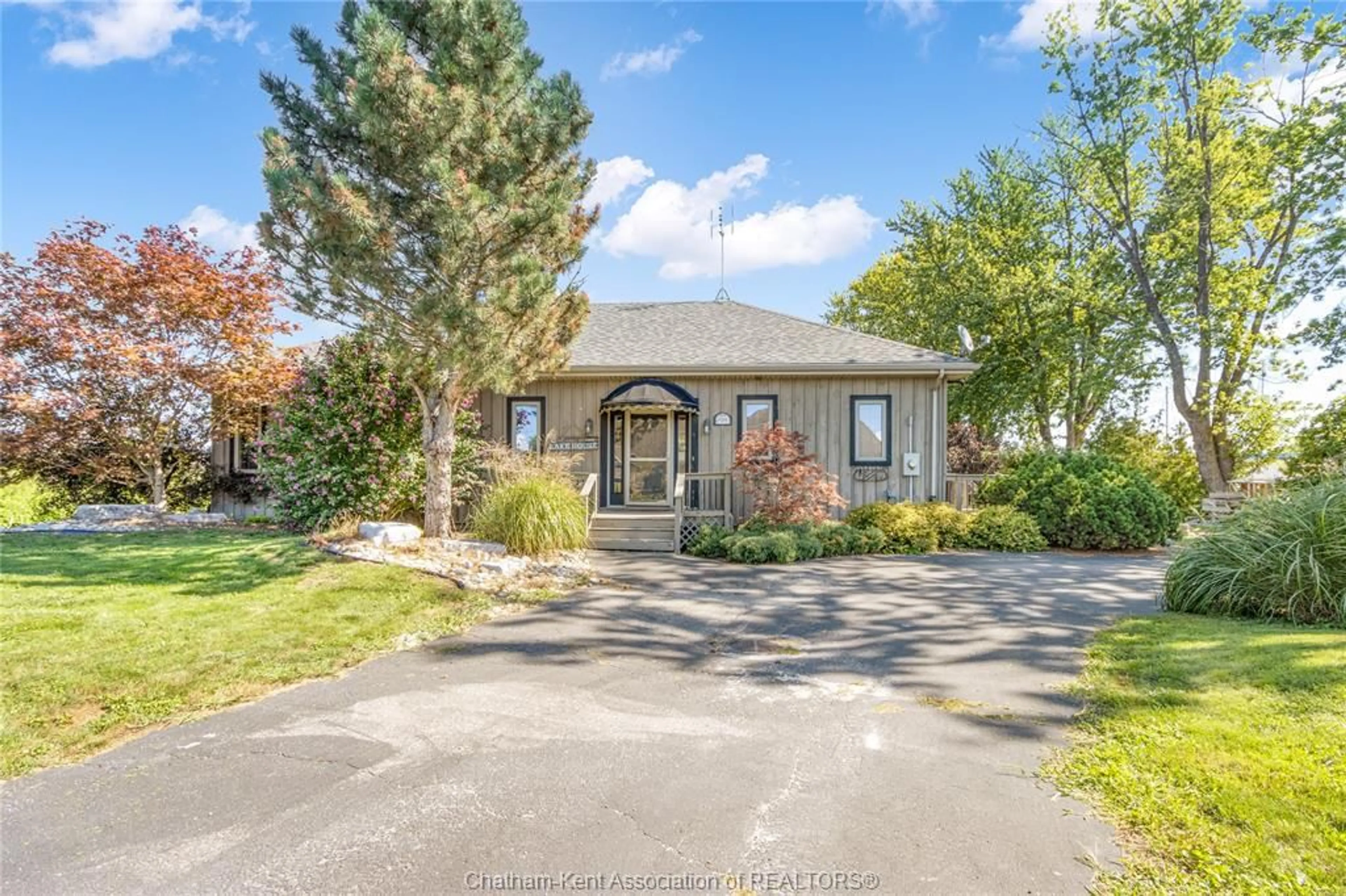 Home with brick exterior material, street for 19255 LOWER THAMES Lane, Lighthouse Cove Ontario N0P 2L0