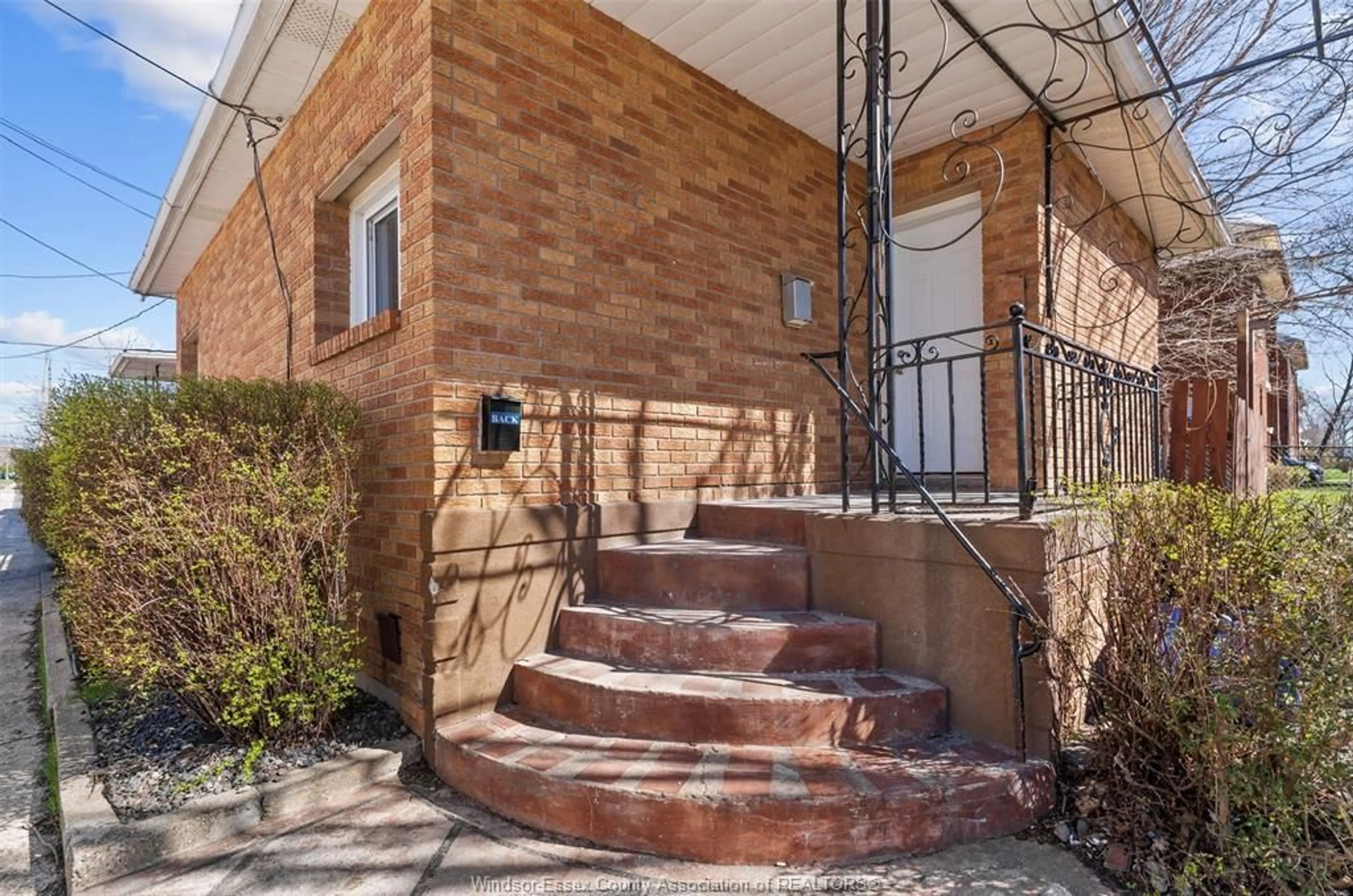 Home with brick exterior material, street for 614 ELLIOTT St, Windsor Ontario N9A 3S2