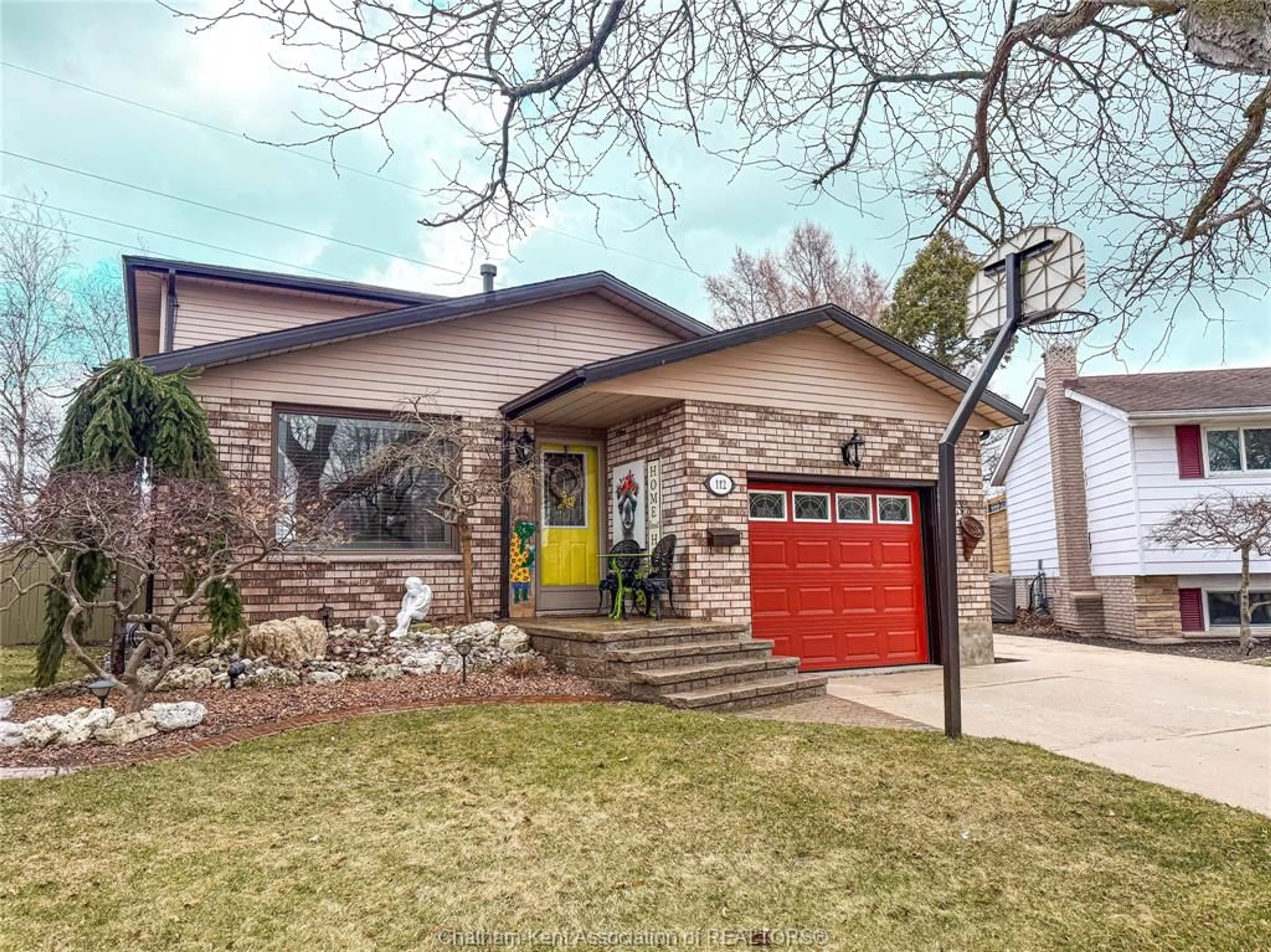 Home with brick exterior material, street for 112 Goldpark Rd, Chatham Ontario N7L 4Y1