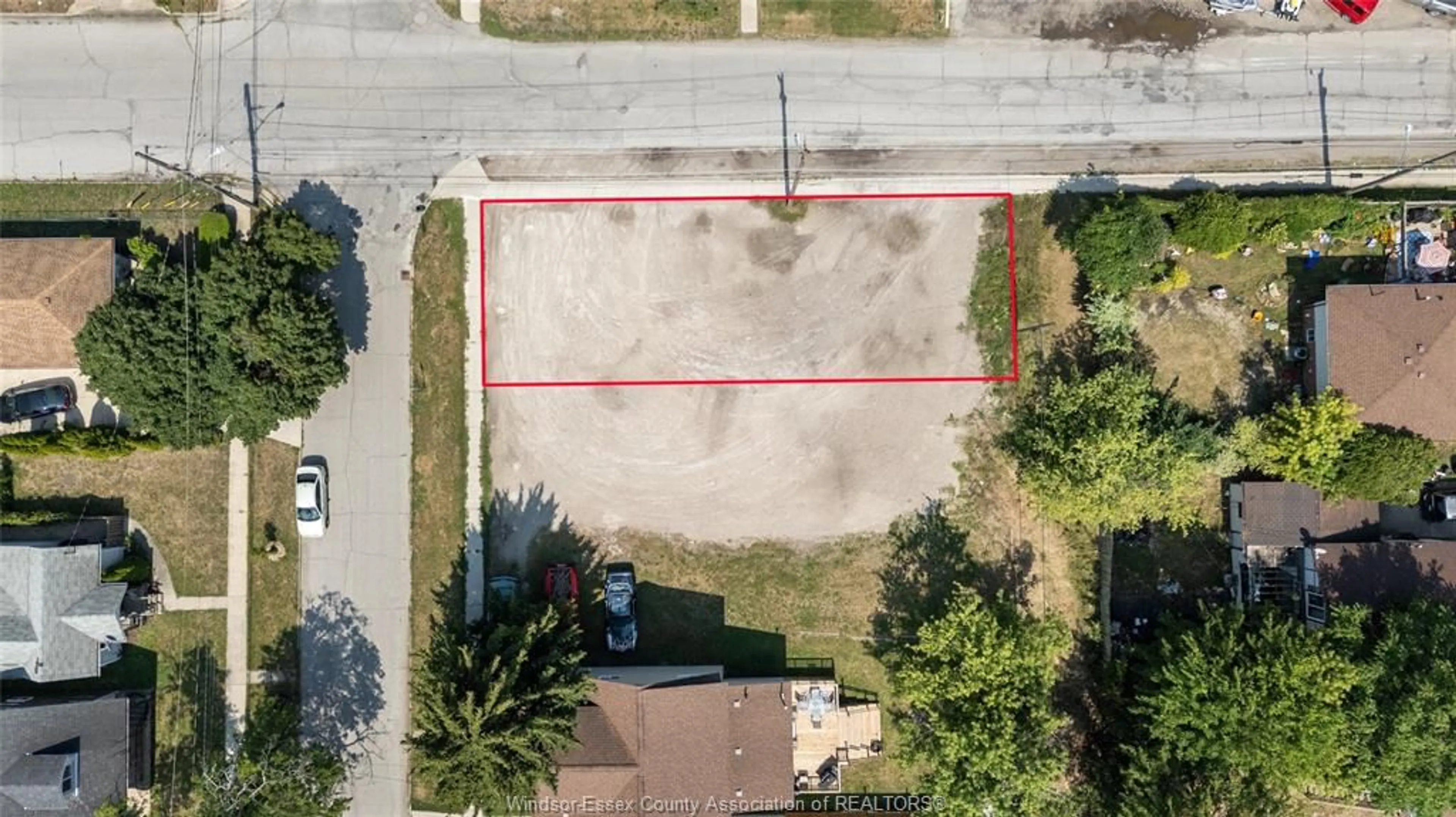 A pic from outside/outdoor area/front of a property/back of a property/a pic from drone, street for V/L HIGH STREET, Windsor Ontario N8Y 4B2